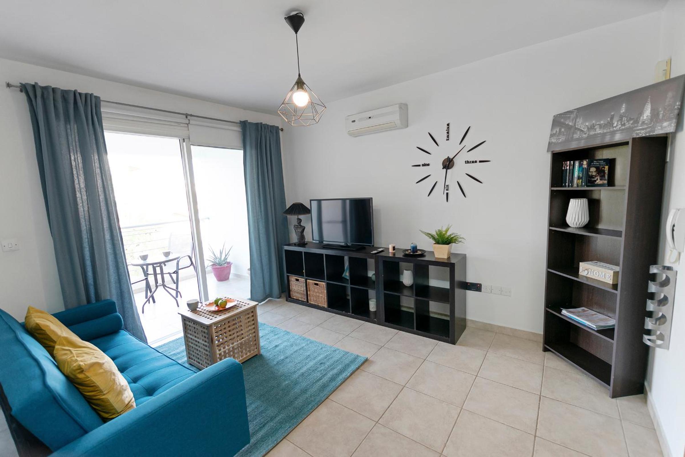 Glabur Stays - The Cozy Atelier - Nicosia City, Free Parking & Wifi, Welcomes You!!! view 5