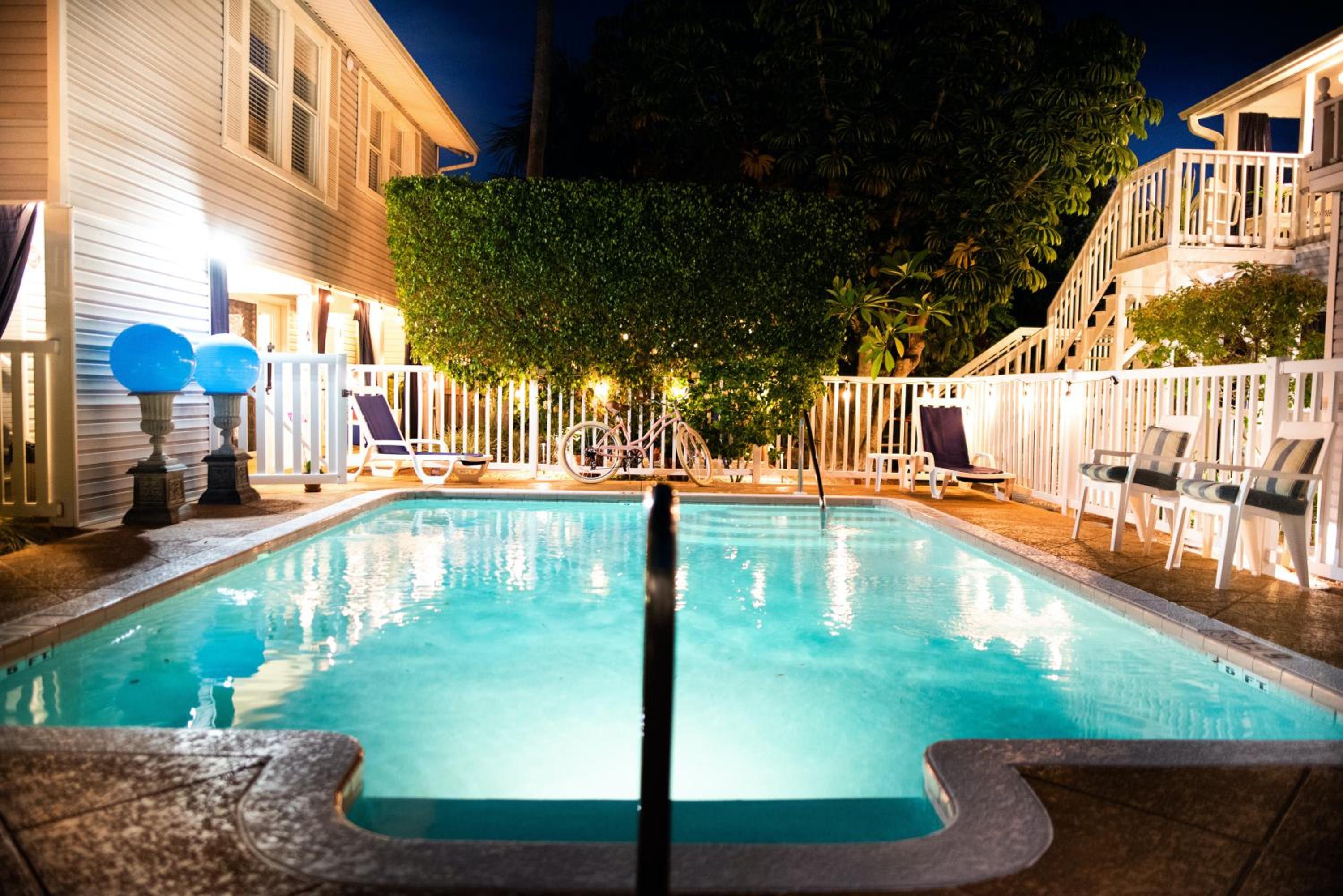 Meranova Guest Inn