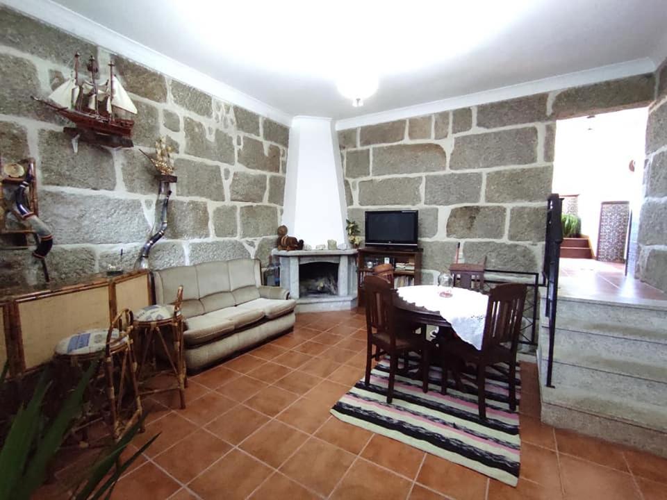 Casa do Canastro view 3