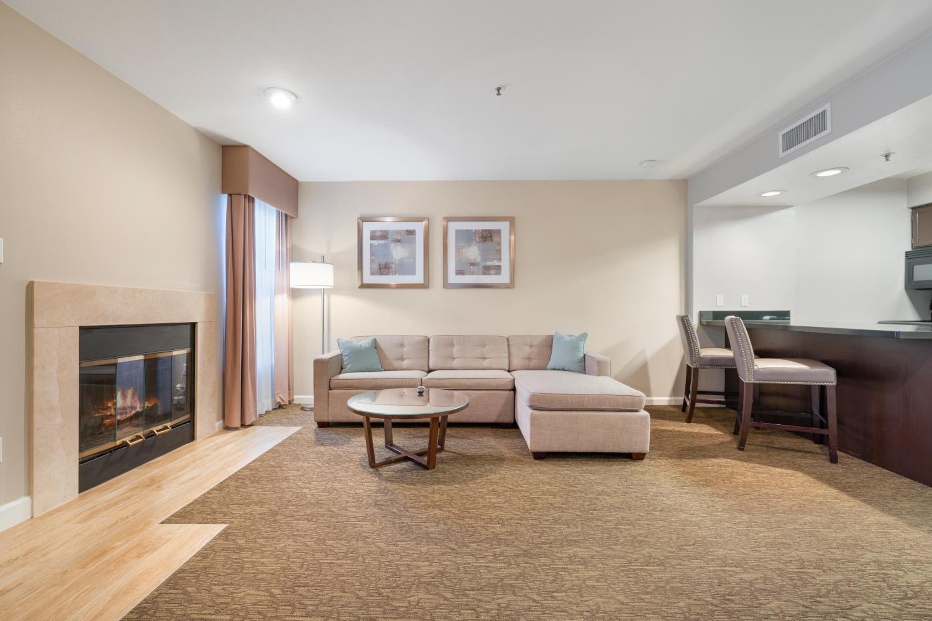 Chase Suites Brea-Fullerton - North Orange County - Property Image 40
