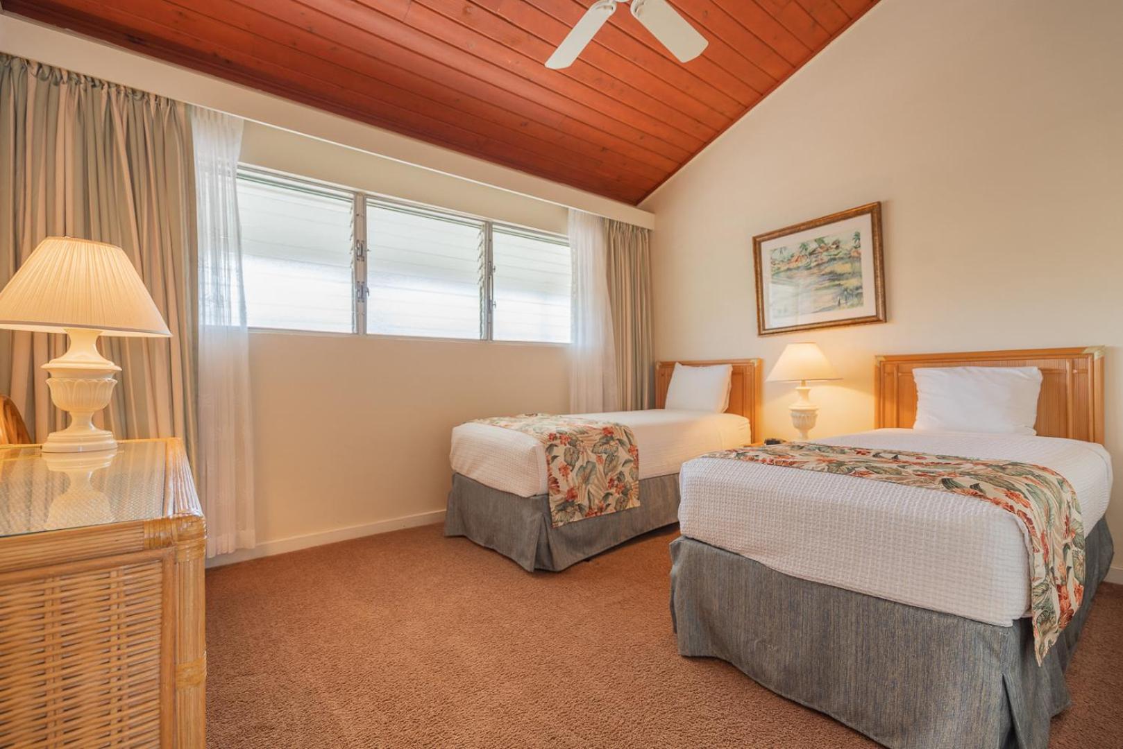 Napili Sunset Beach Front Resort