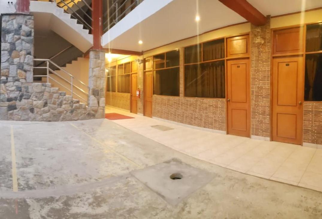Hotel Manantial