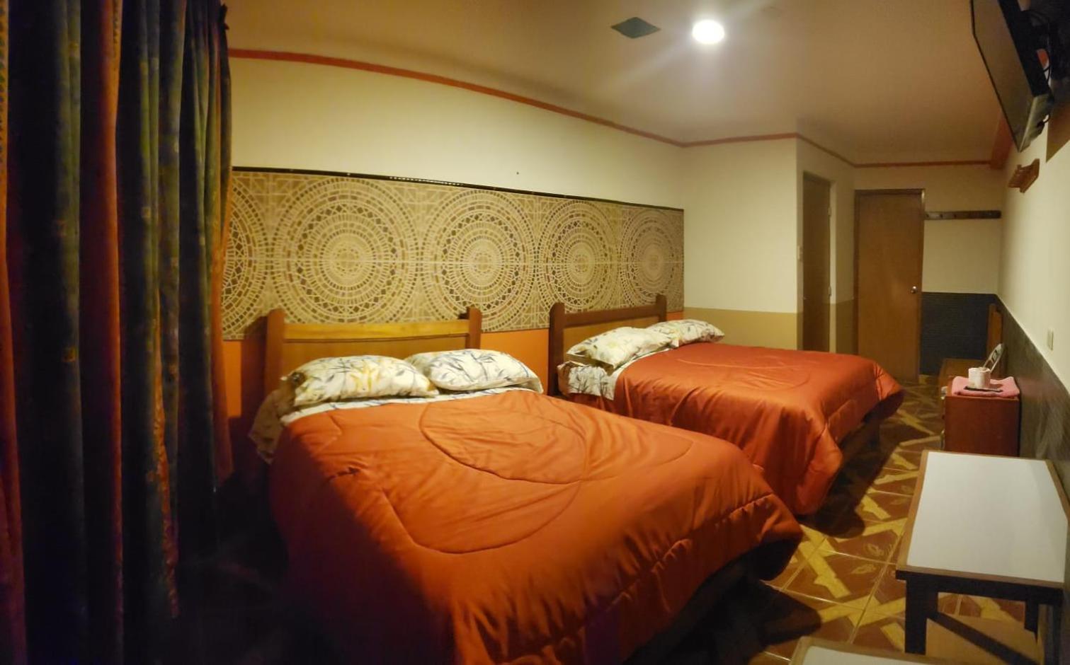 Hotel Manantial