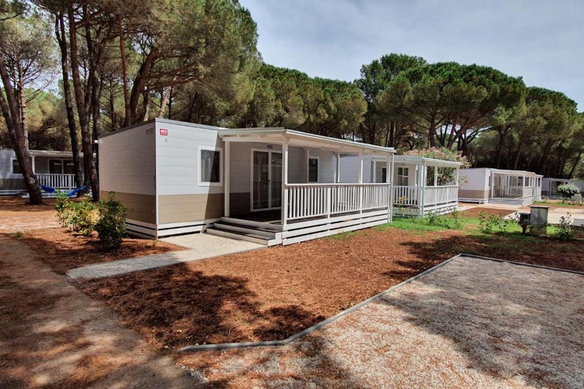 Holiday Centre Bi village
