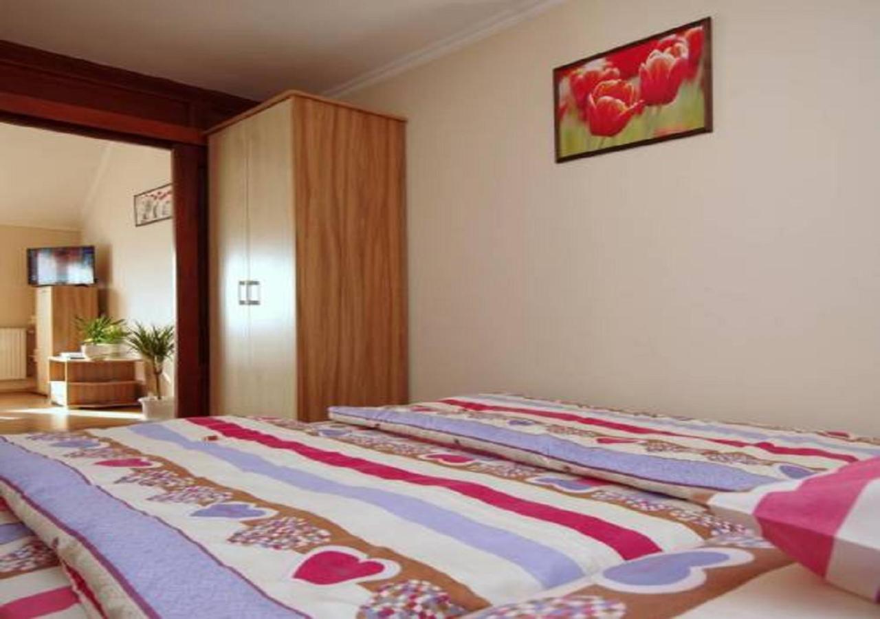 Hellasz Apartman view 4