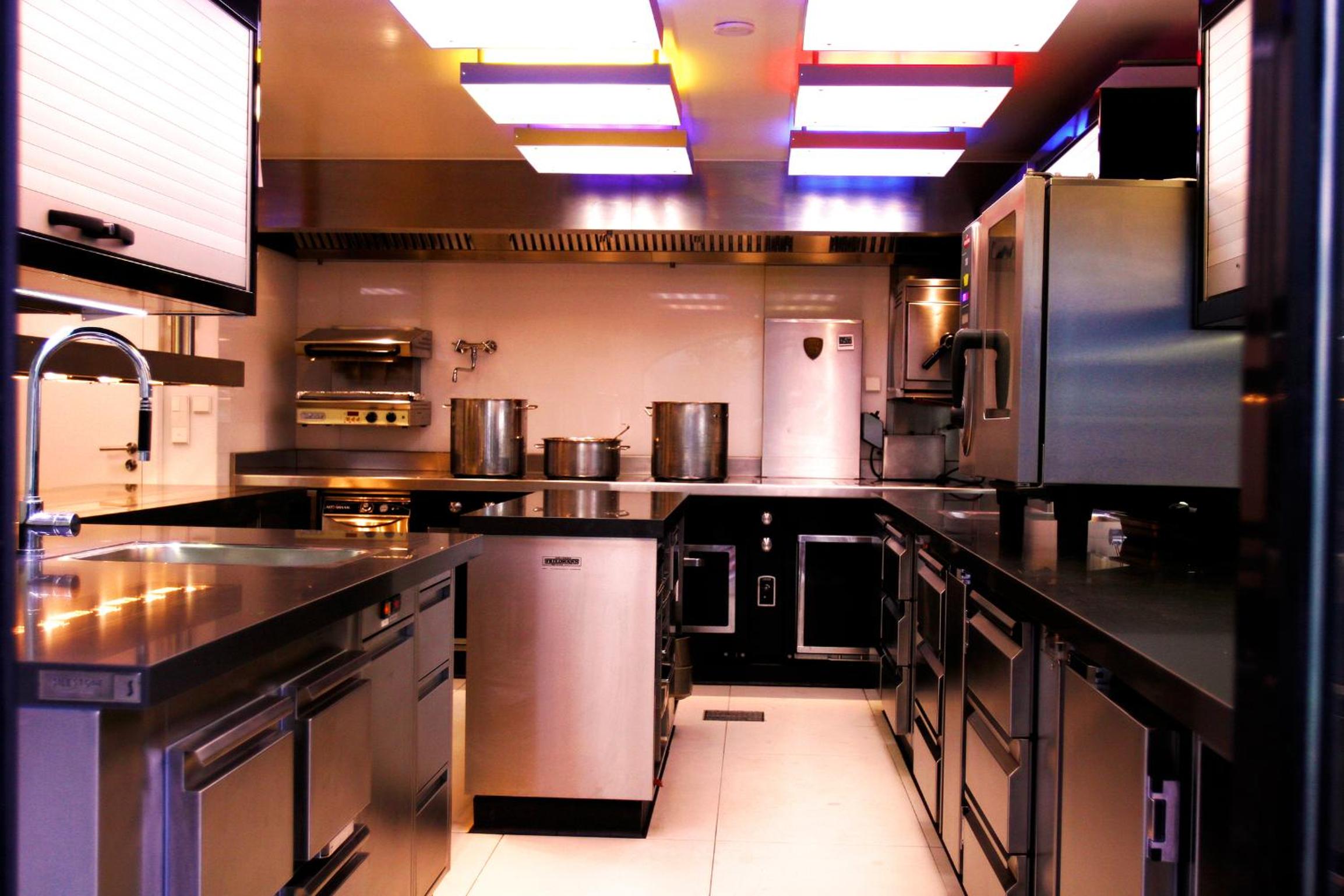 Le B. Suites, Chambres & Restaurant
