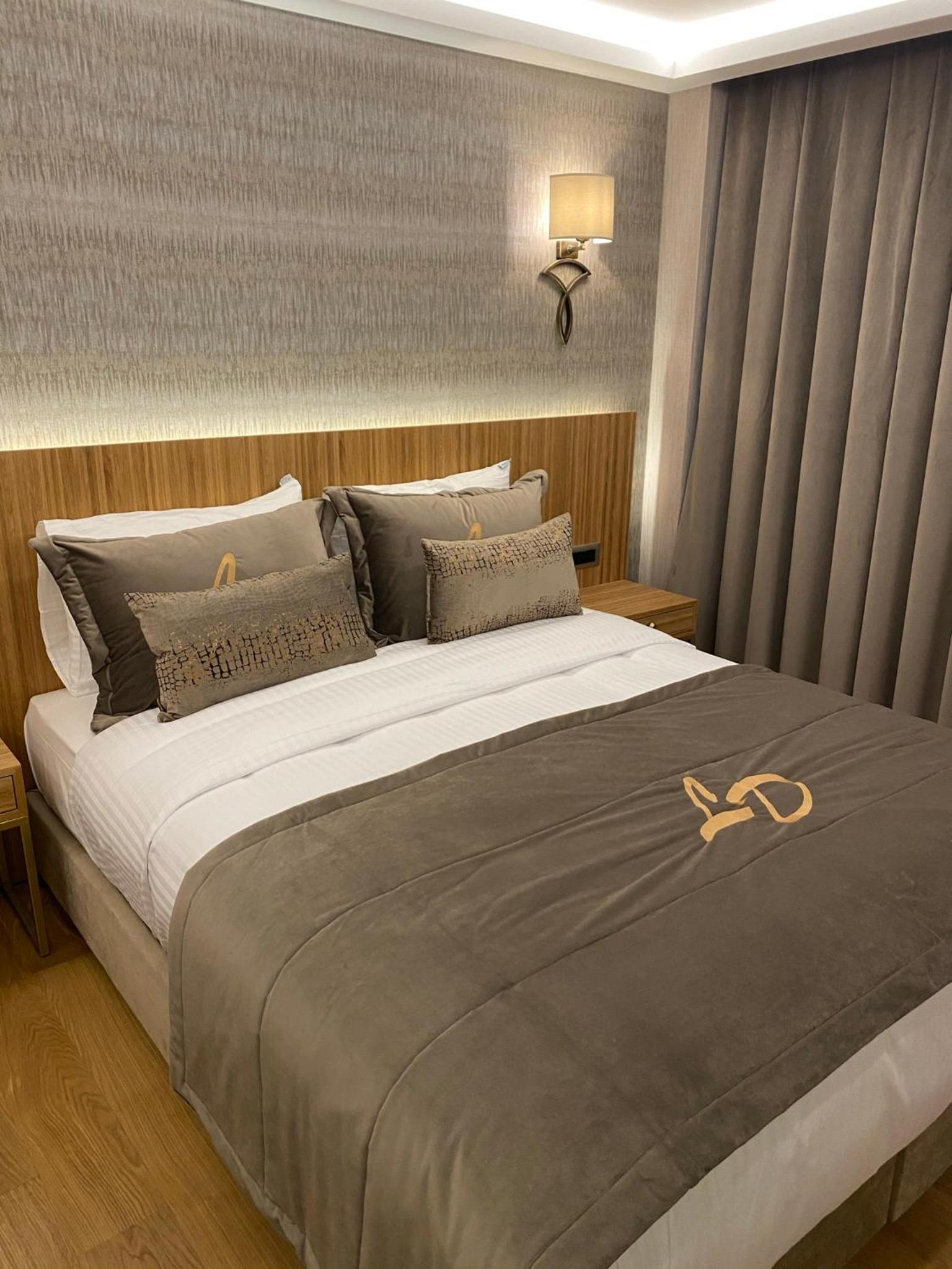 Lady Diana Hotel - Image 59