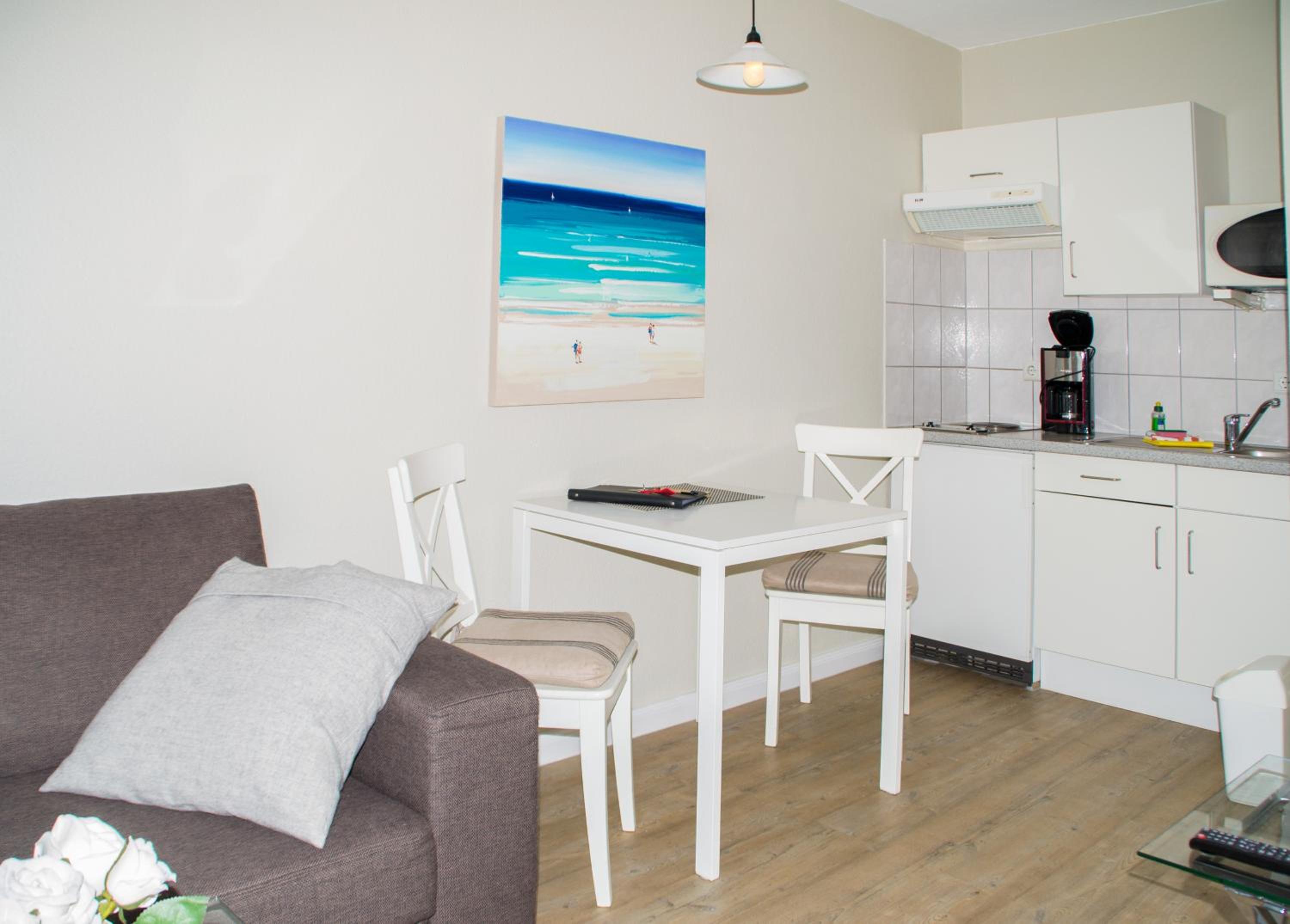 Ferienwohnung mit Balkon und Seeblick