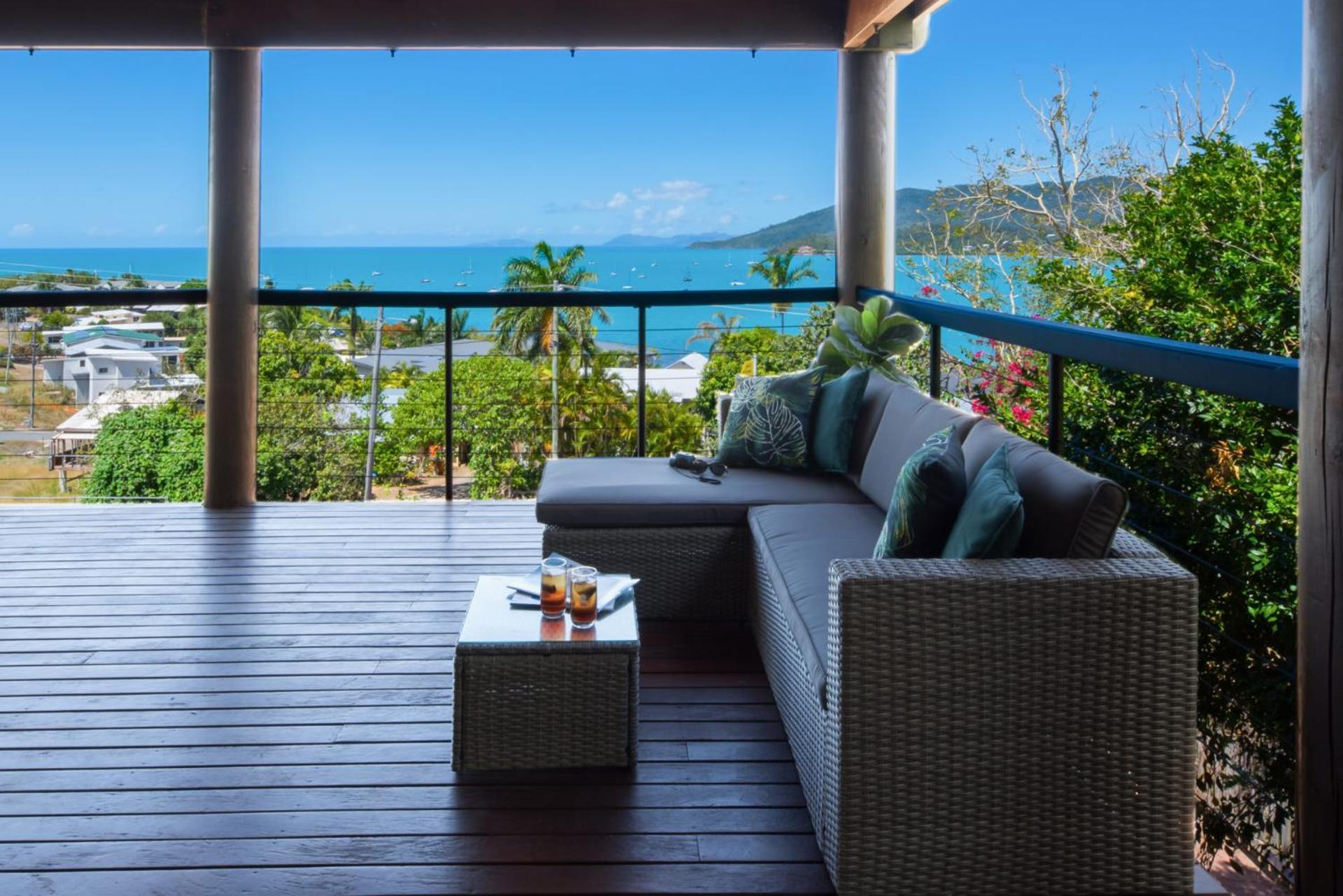 49 On Airlie - Airlie Beach