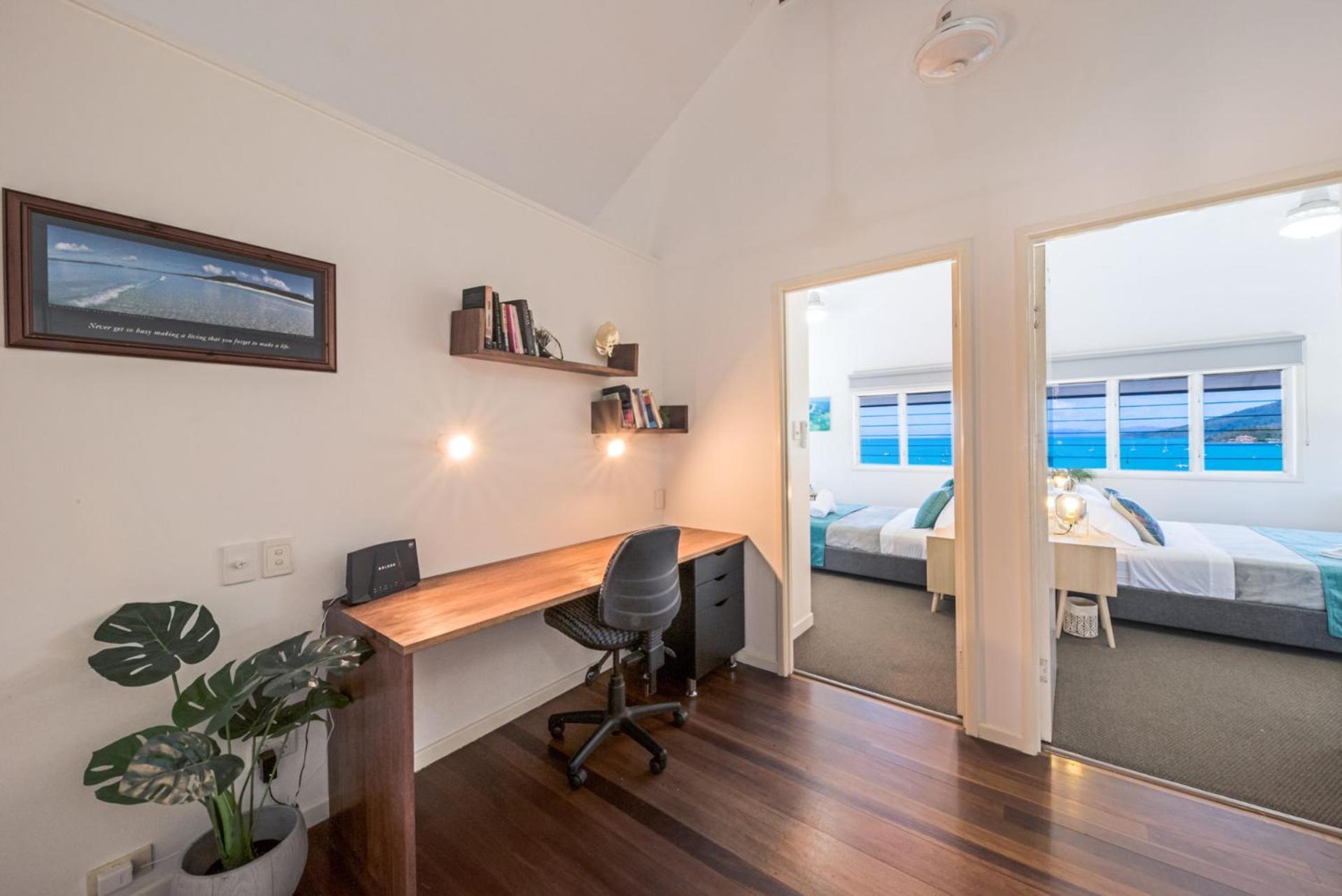 49 On Airlie - Airlie Beach
