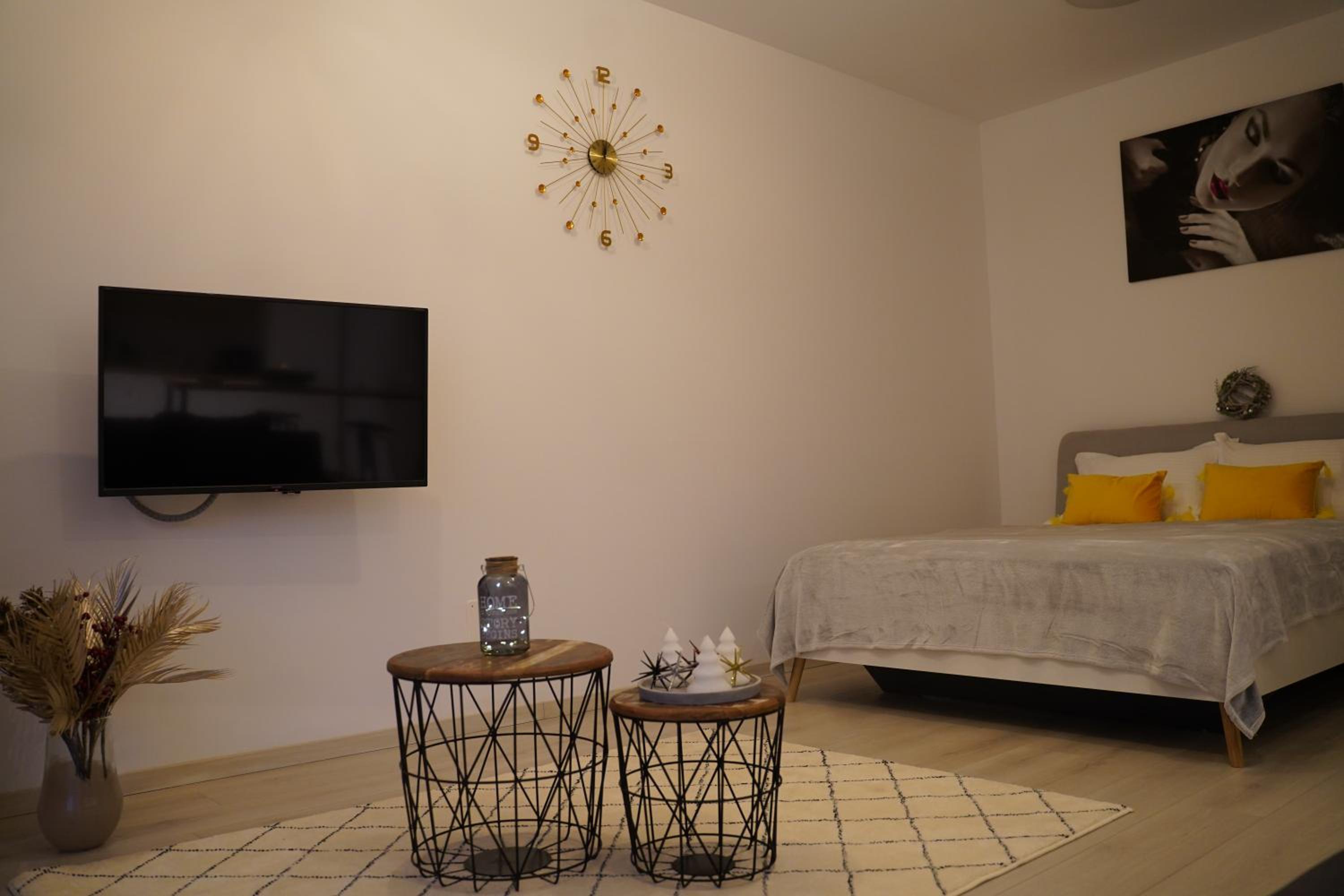 GIO HOME c13 view 3