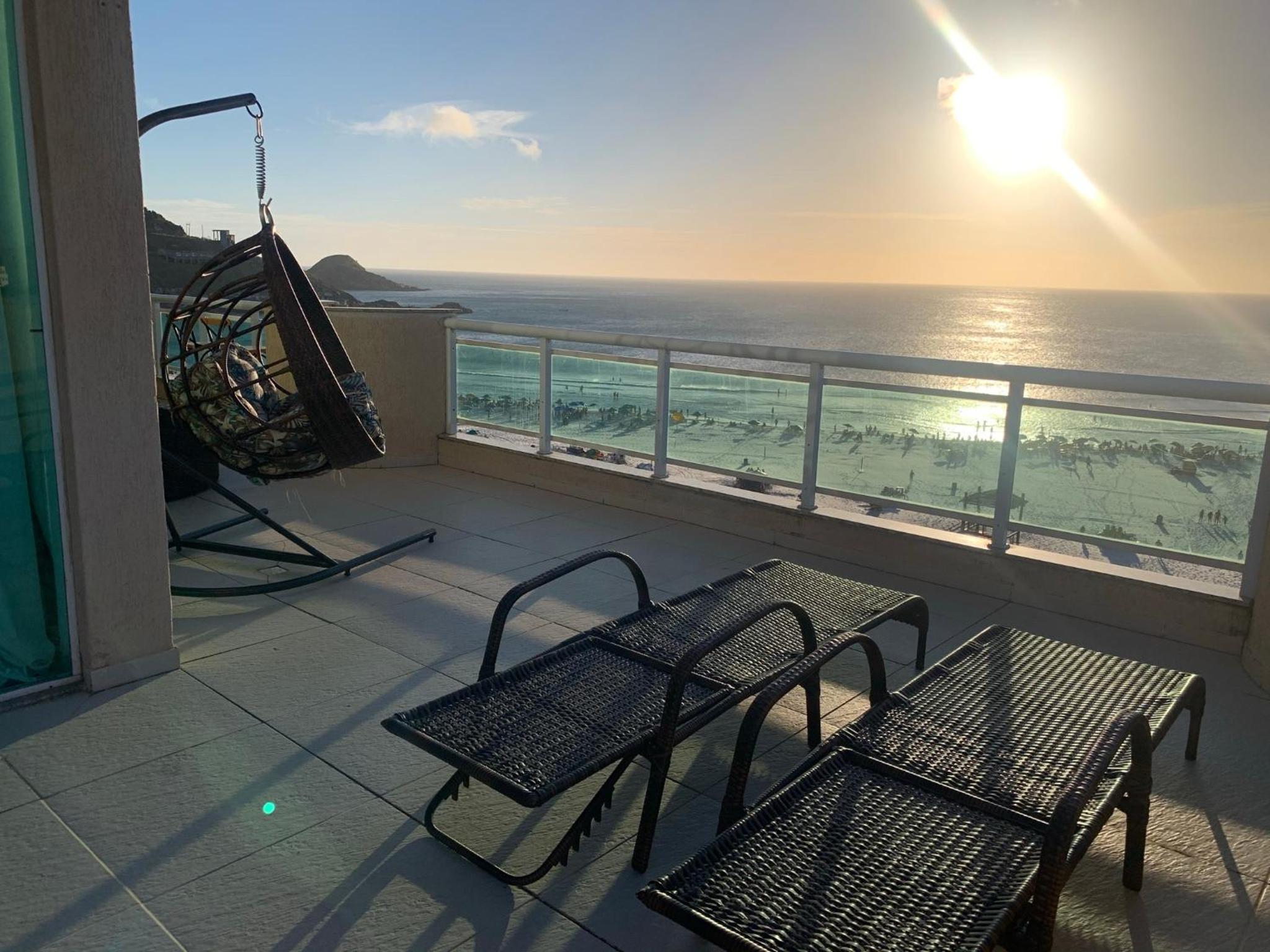Luxuosa Cobertura com Piscina Praia Grande