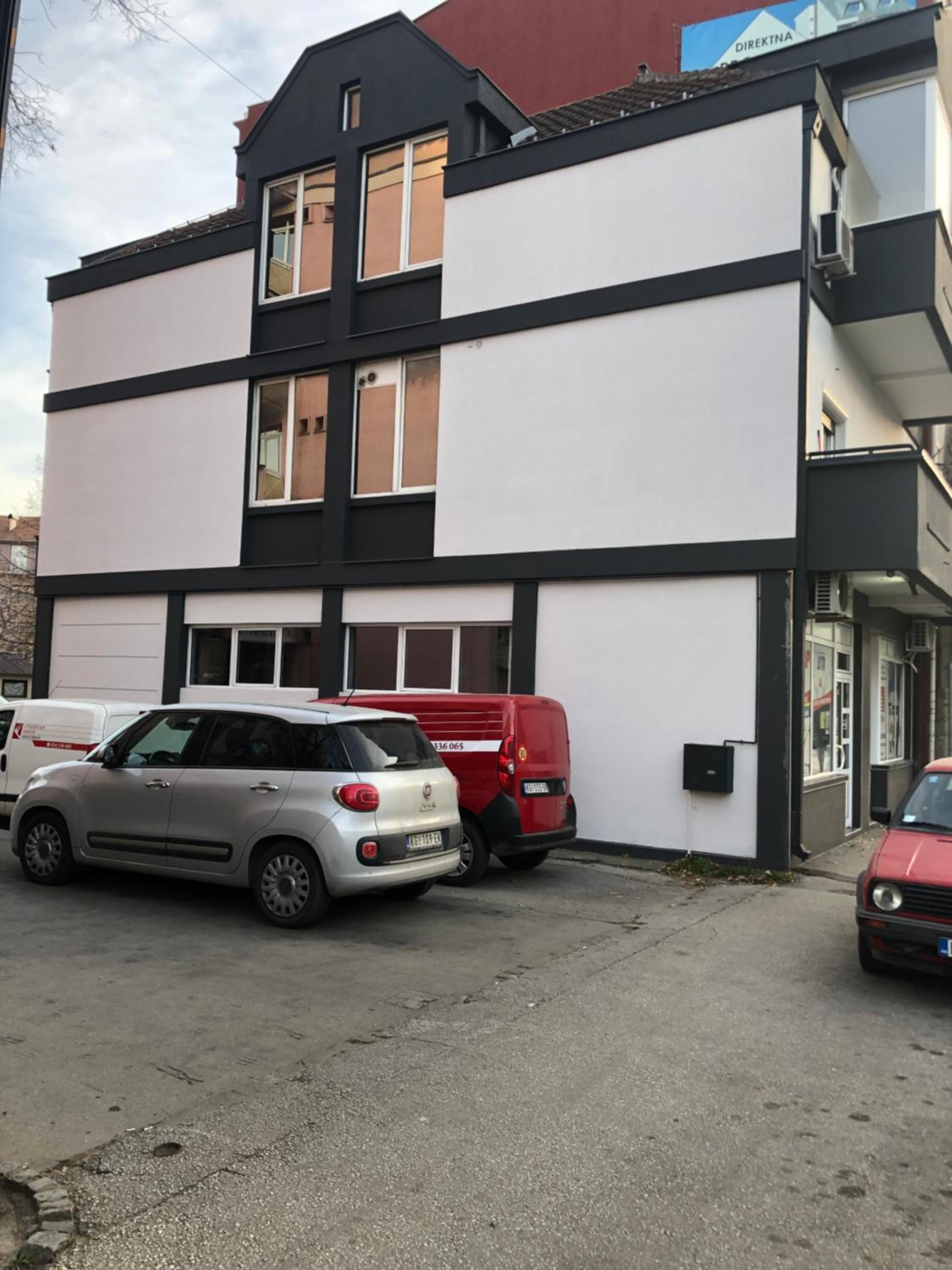 Photo 19