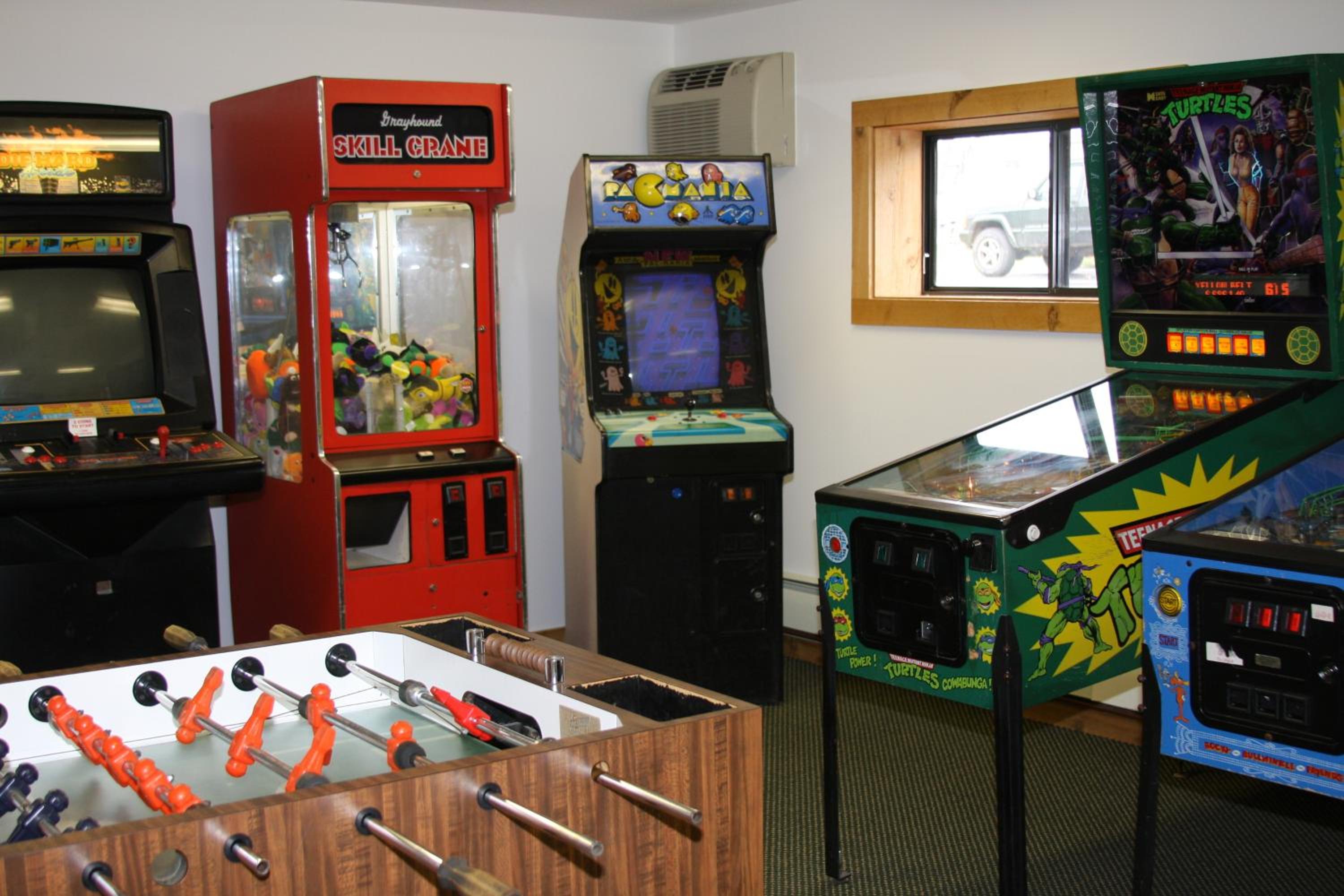 Budget Host Inn & Suites