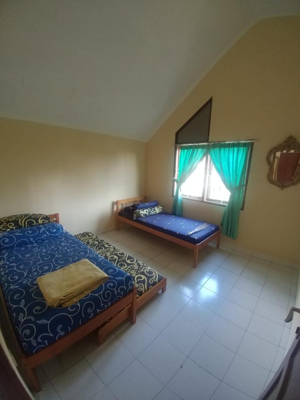 Villa Segar Alam Puncak view 5