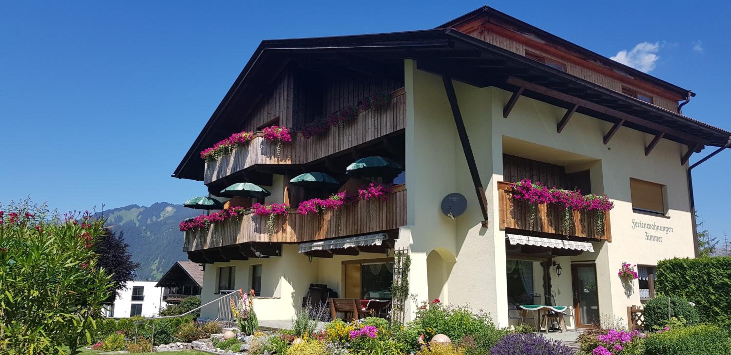 Gästehaus Schoeneweiß view 3
