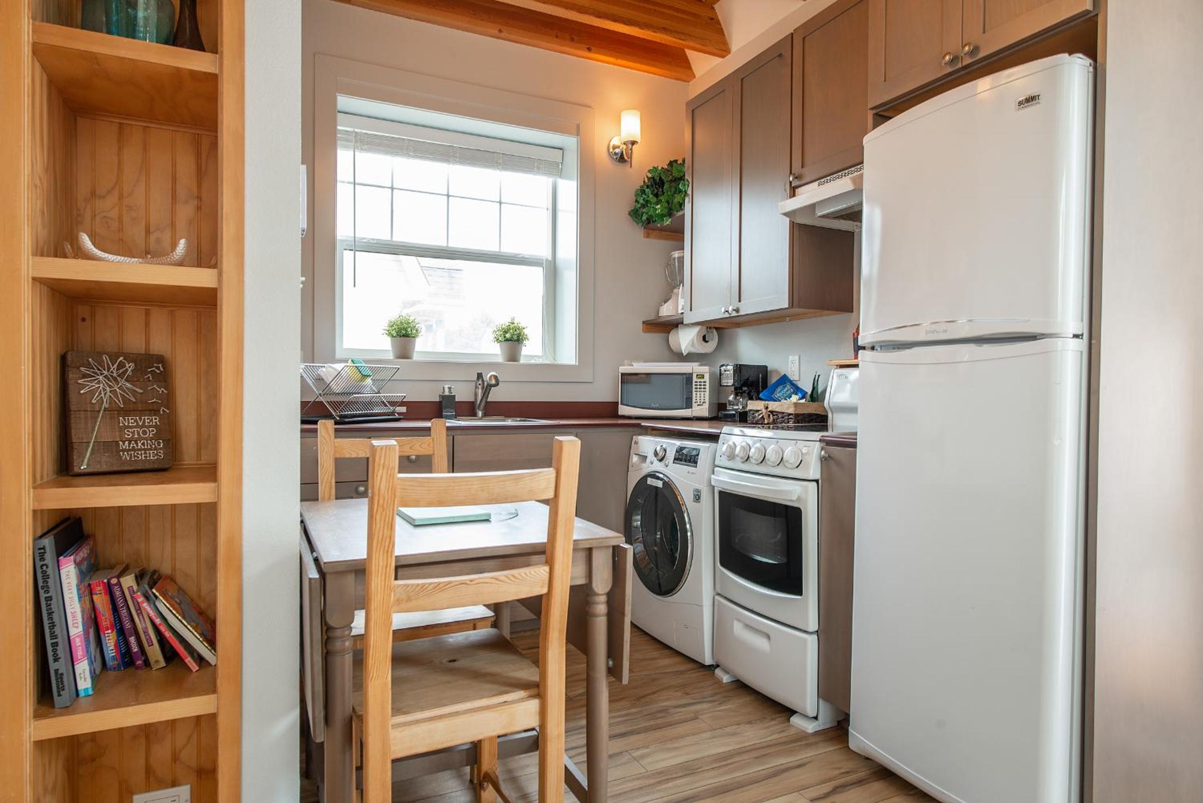 Sea Breeze Cottages