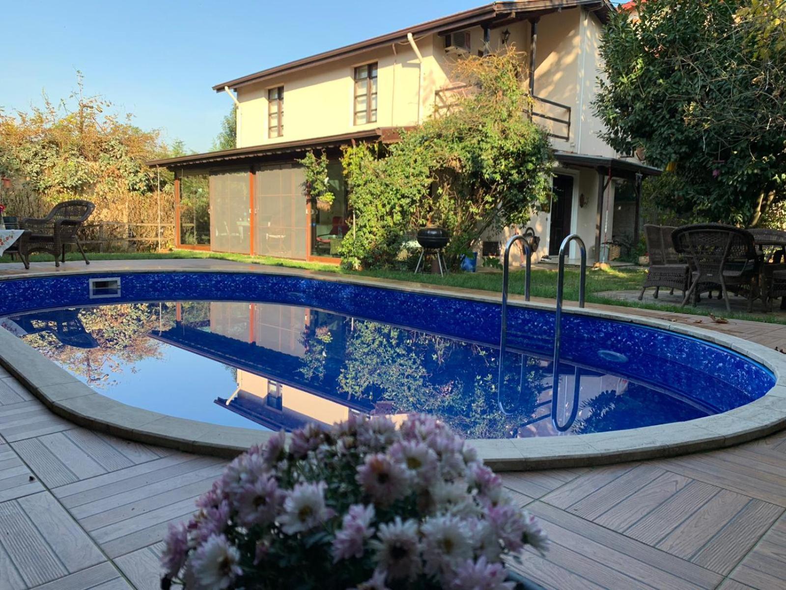 Hotel Holiday Sapanca Kırkpınar - Isıtmalı Havuz - Image 1