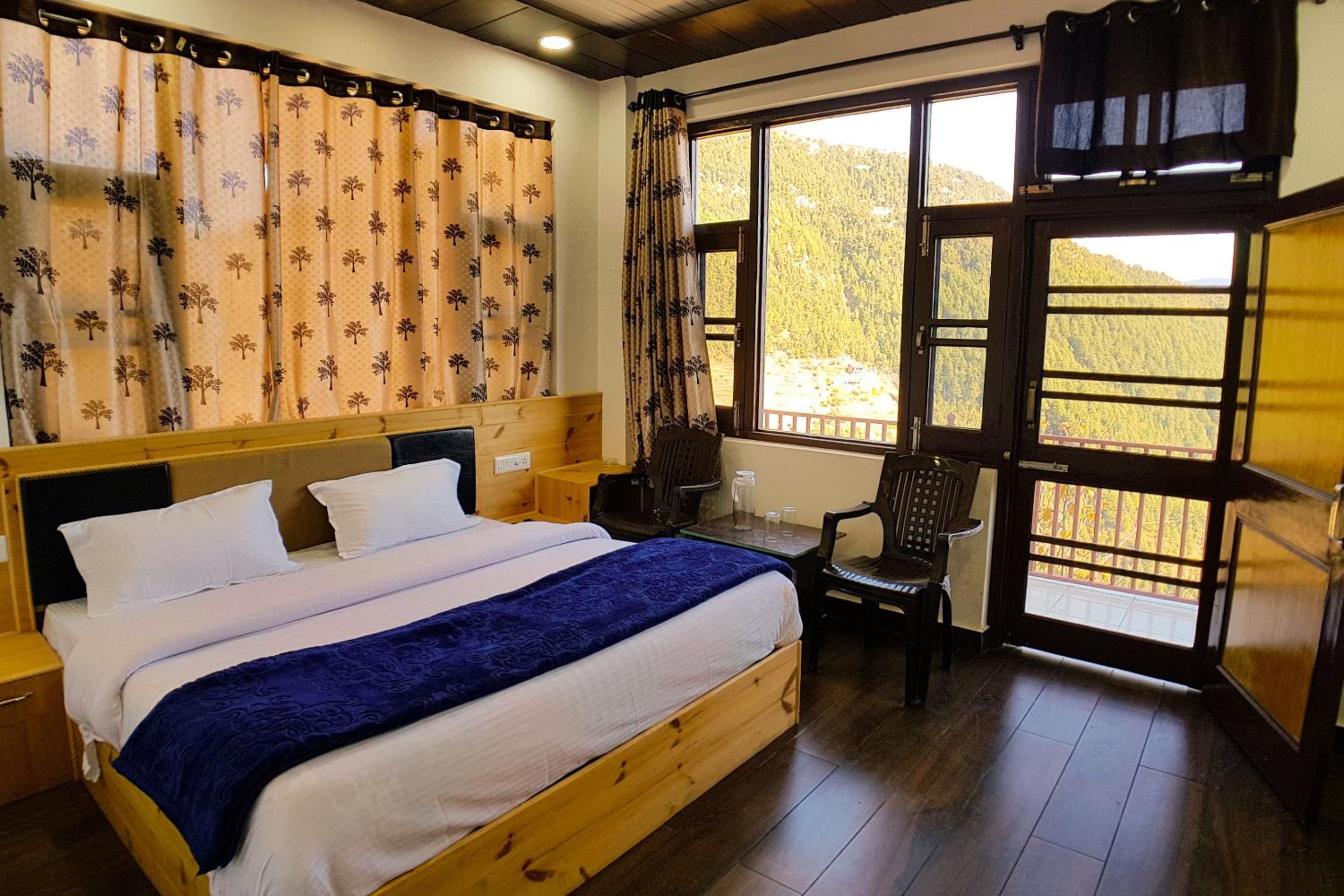 Grand Kailash view homestay -near Khajjiar