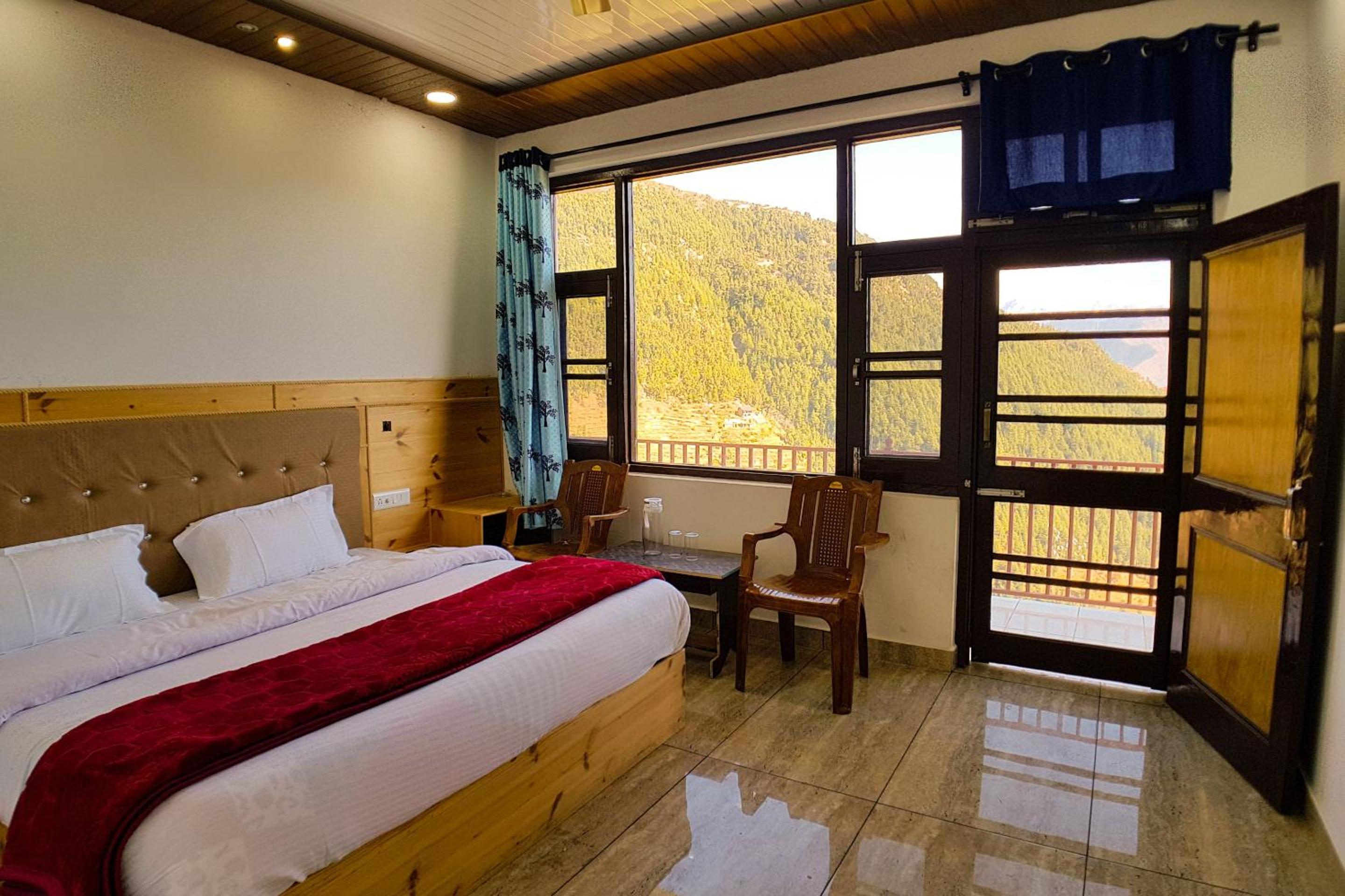 Grand Kailash view homestay -near Khajjiar
