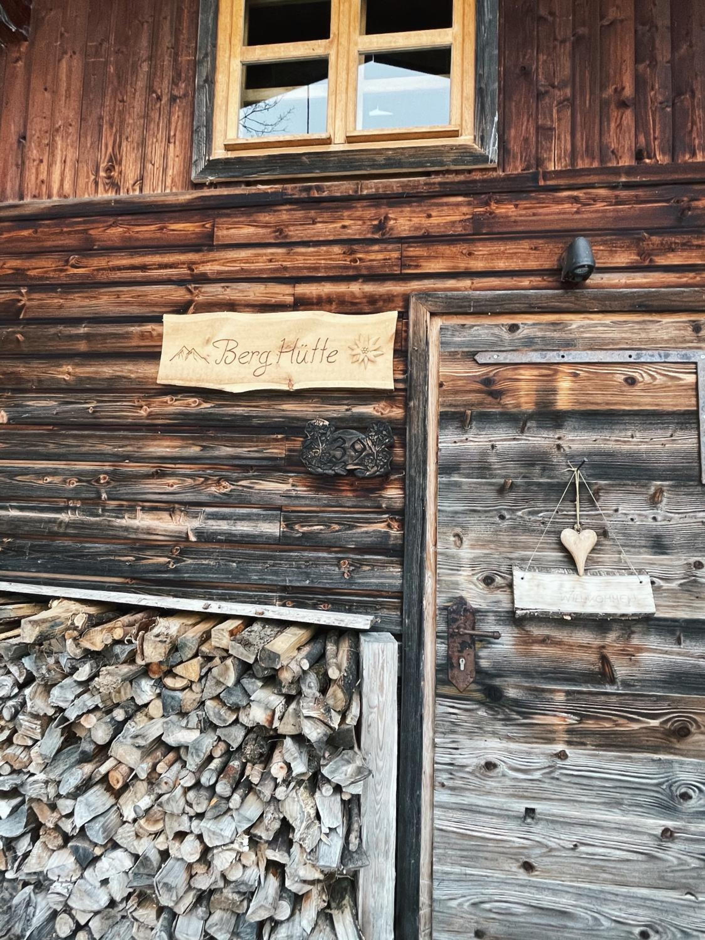 Hütte in Tirol Wattenberg