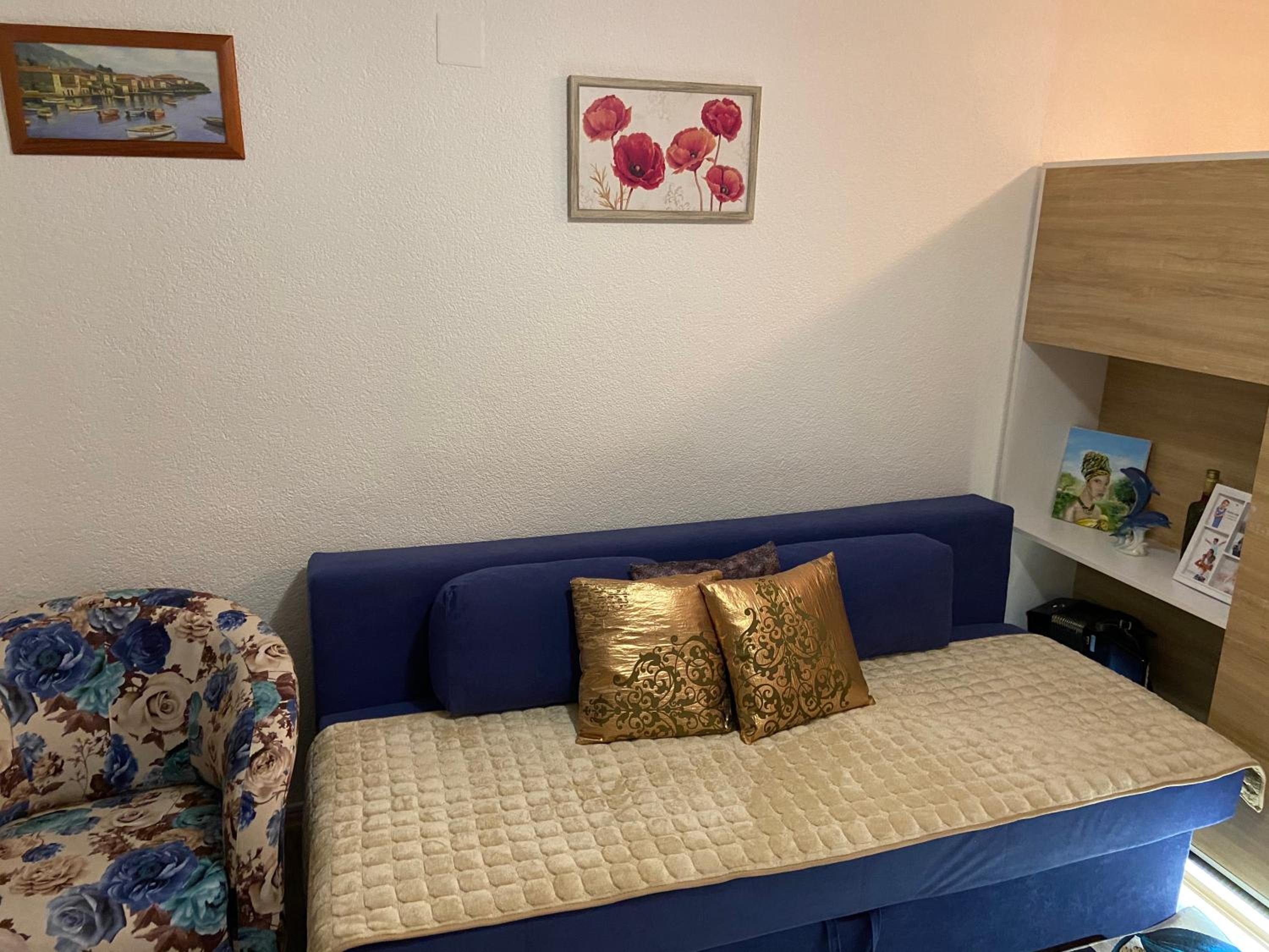 Lake apartment