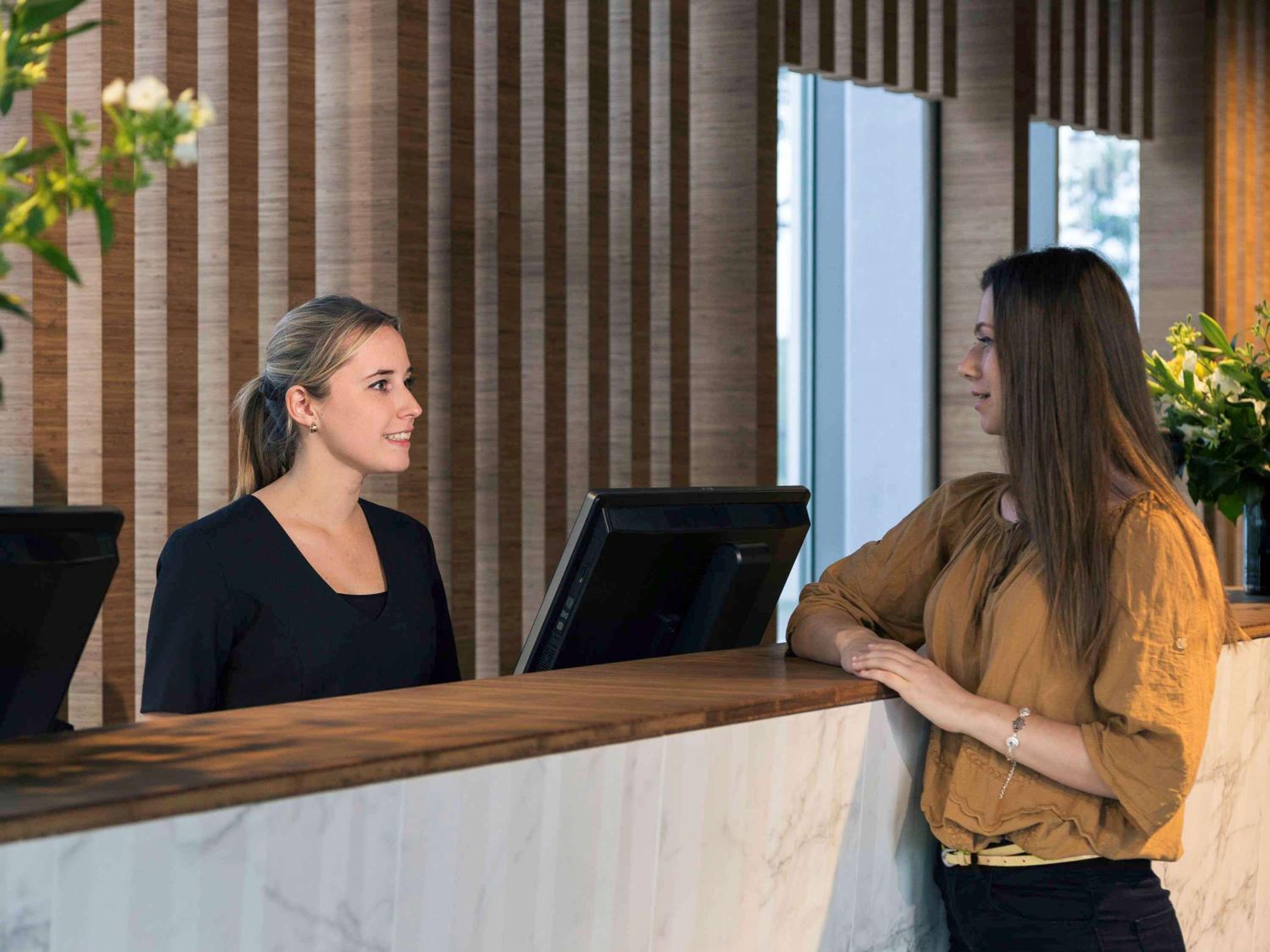 Mercure Amsterdam Sloterdijk Station