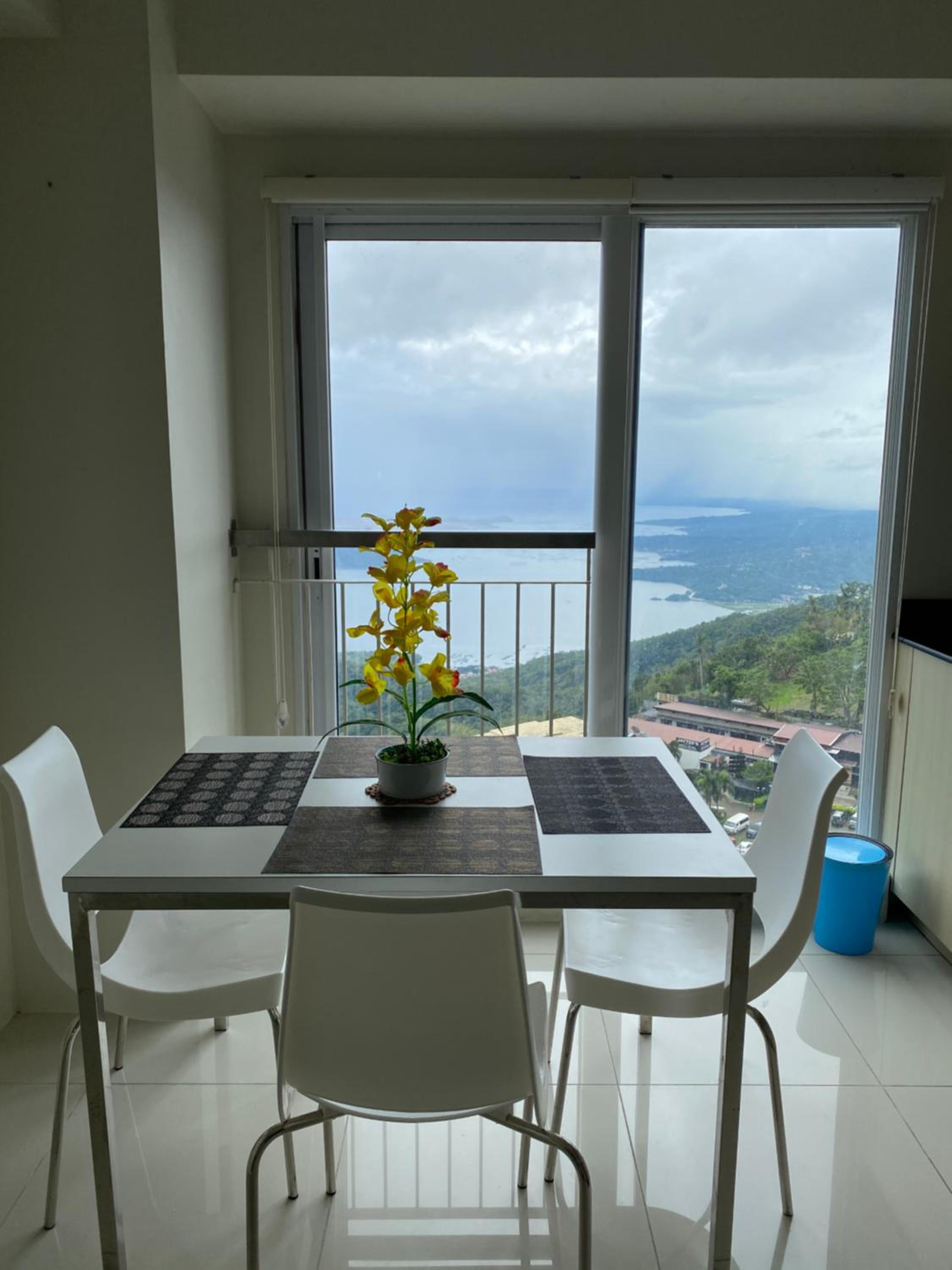 Wind Residences Tagaytay view 4