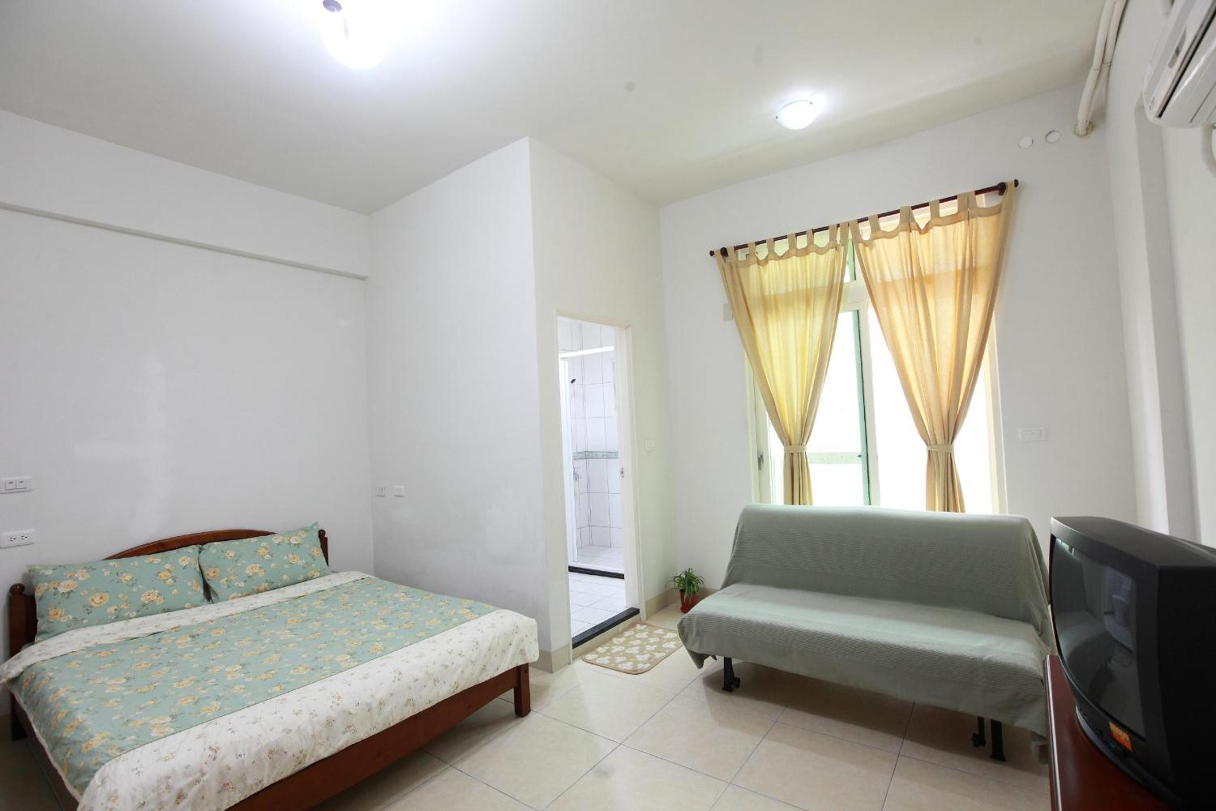 Travelers Fu-Home