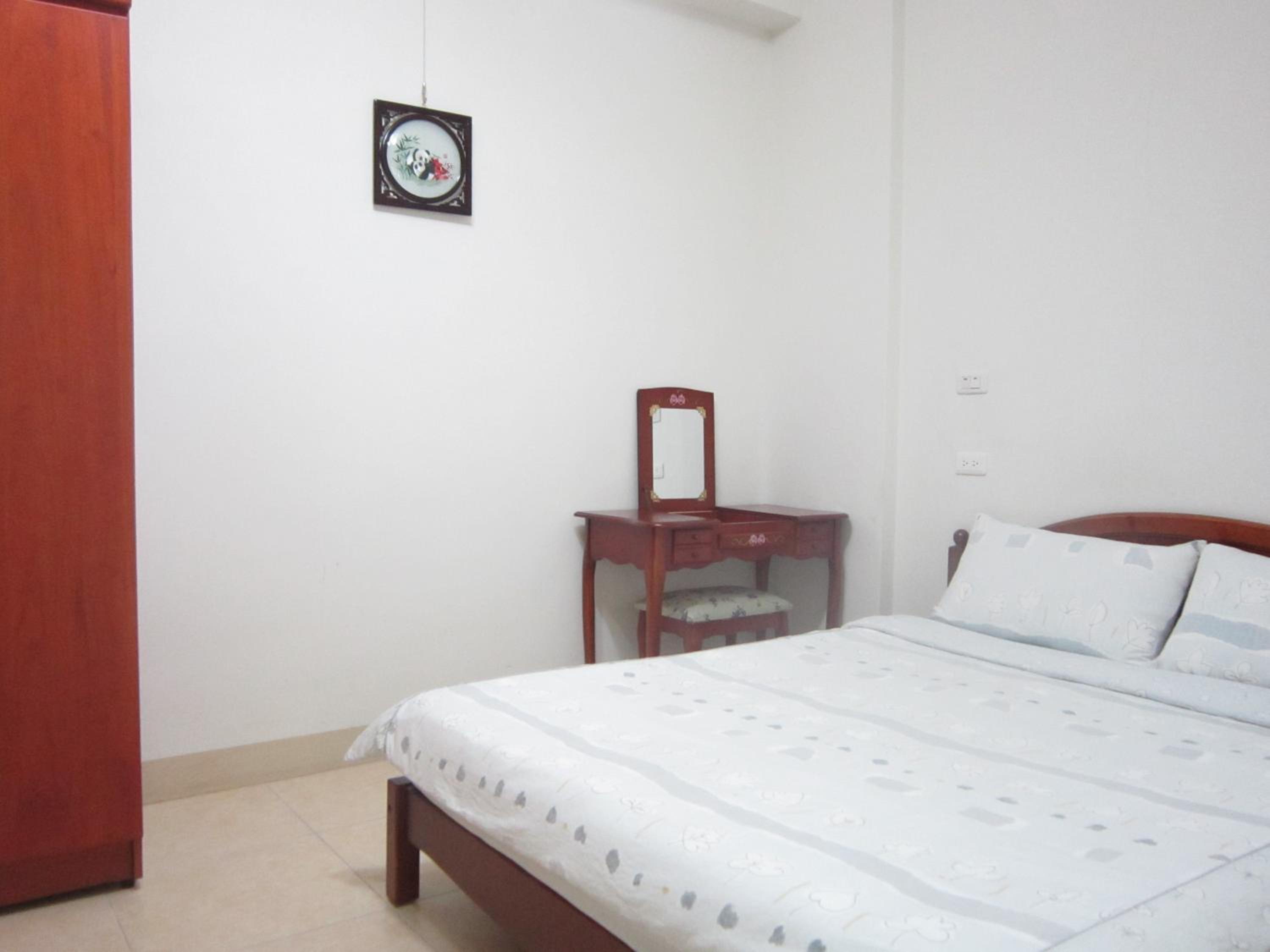 Travelers Fu-Home
