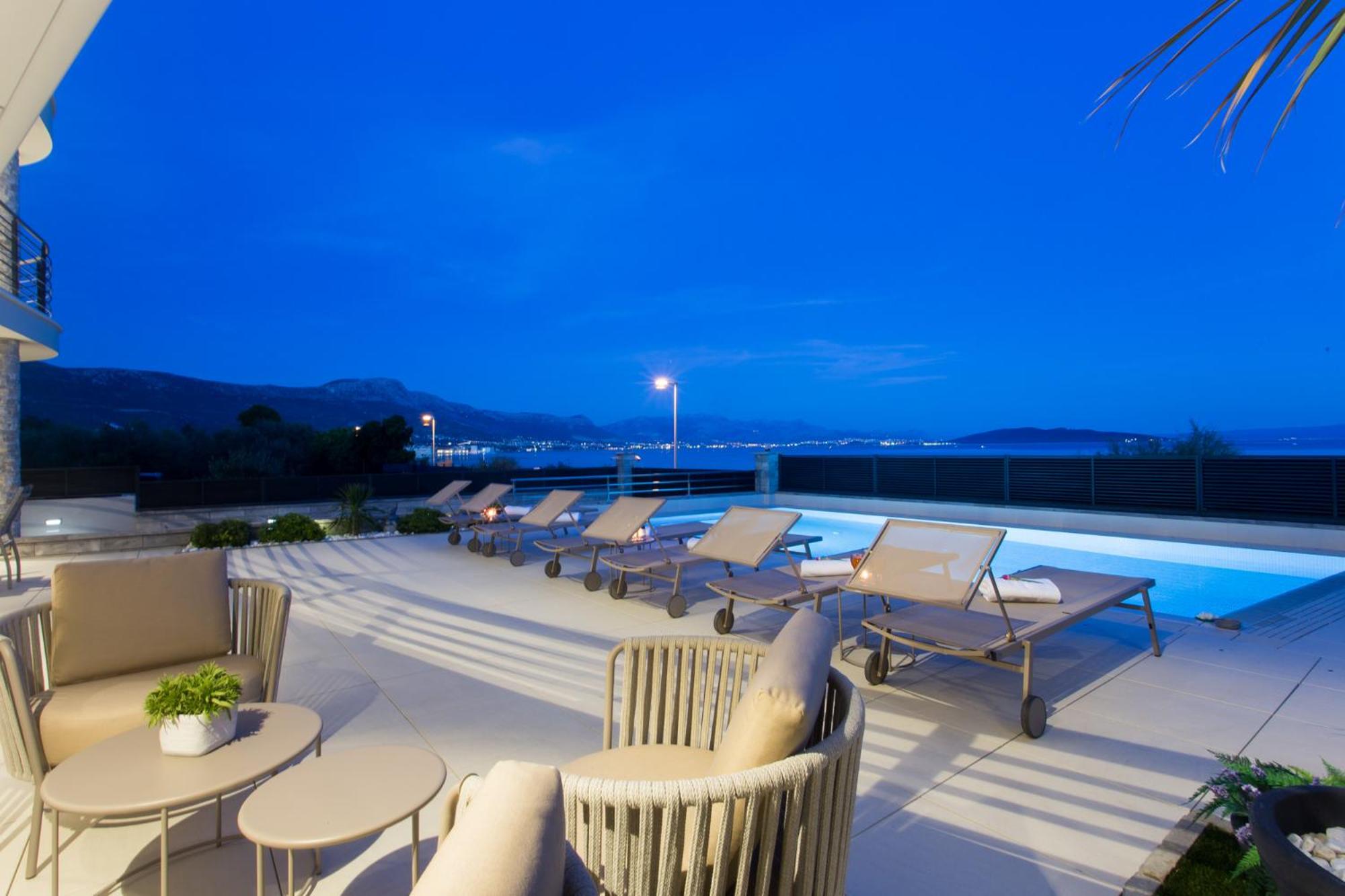 Luxury Beachfront Villa Sea Queen - Kastela view 5