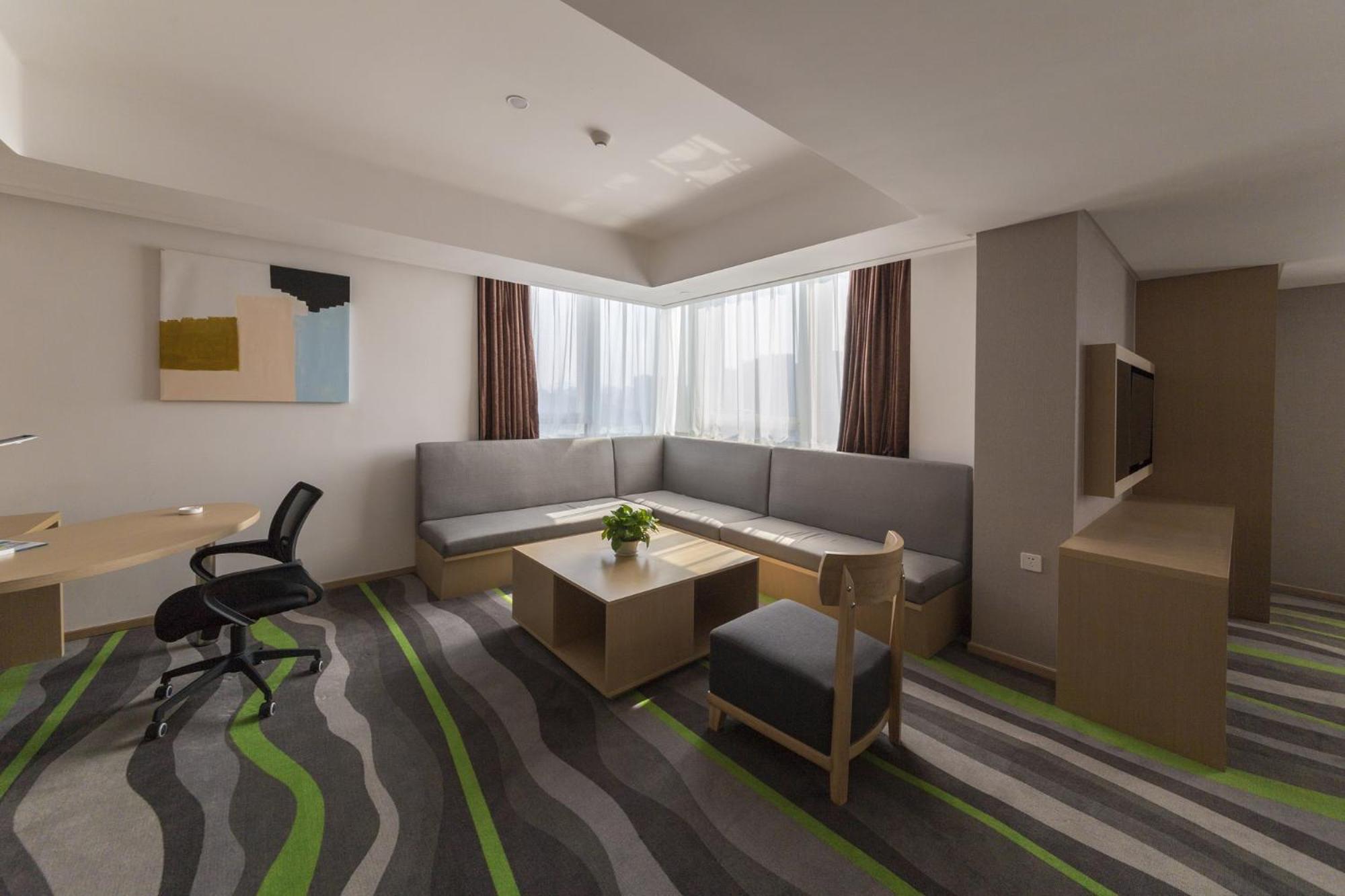 Jinan Vacations - Holiday Inn Express Jinan High-Tech Zone, an IHG Hotel - Property Image 41