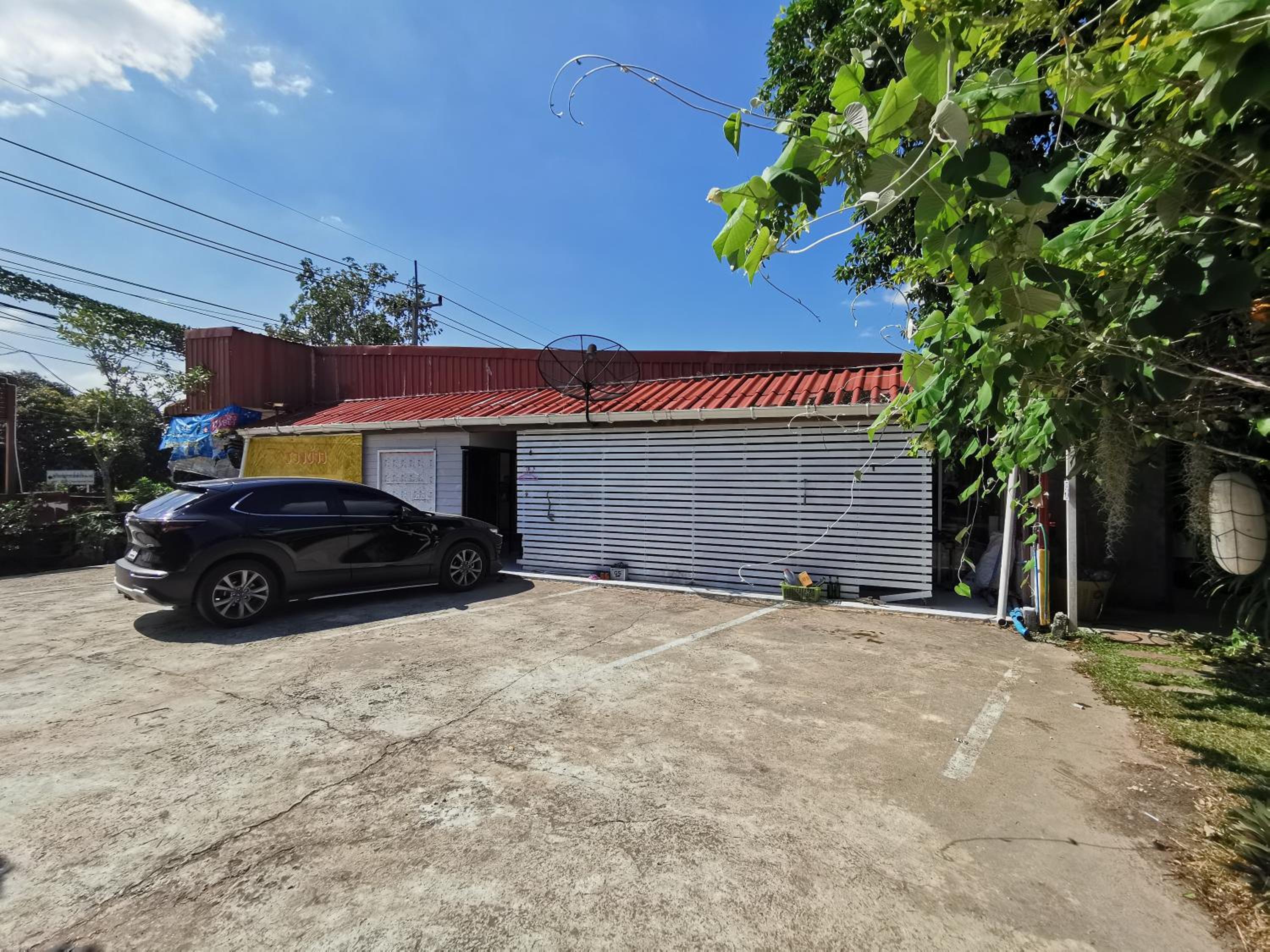 Lek Homestay