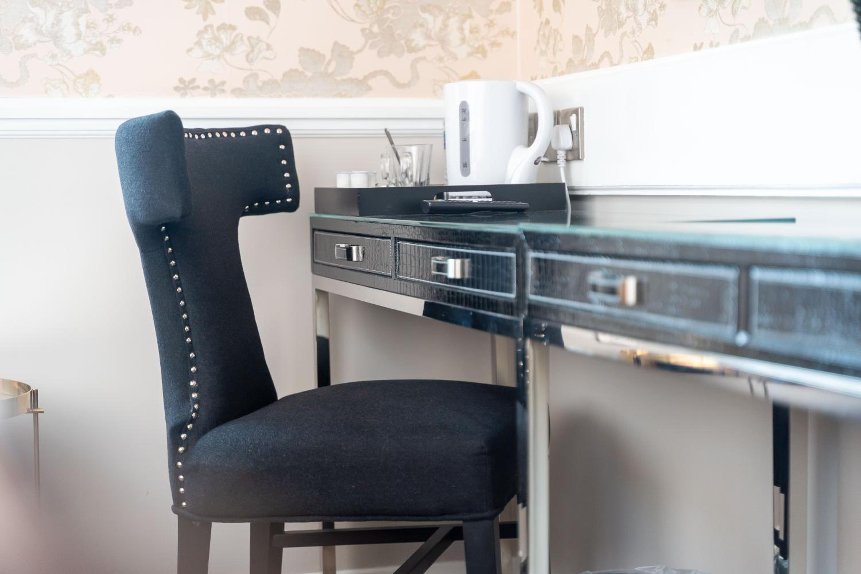 Guildford Vacations - Guildford Manor Hotel  Spa - Property Image 5