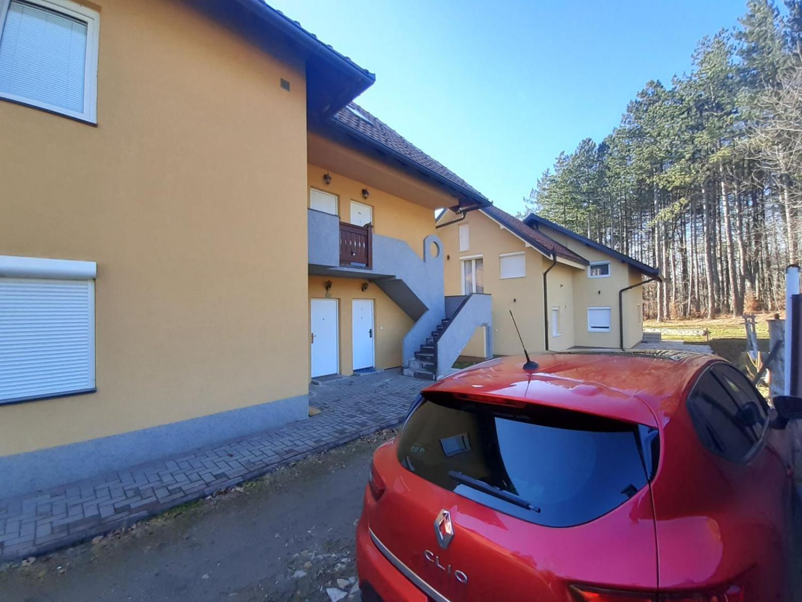 Apartman Nik view 4