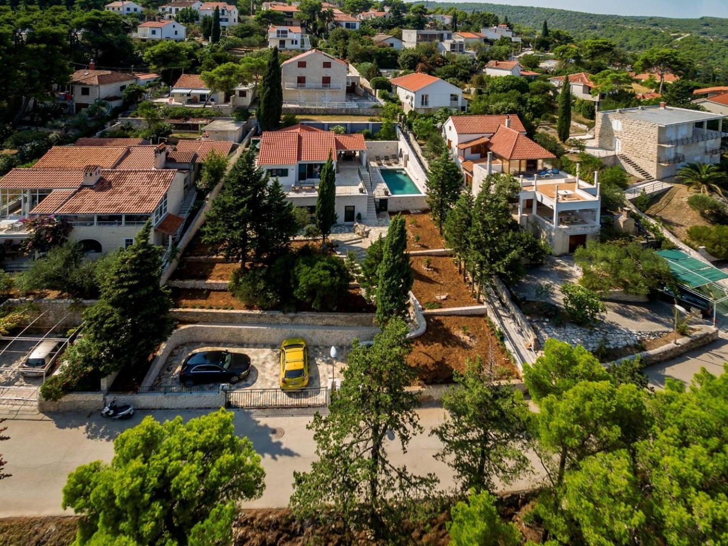 Luxury villa Dream and Live with pool by the beach view 4