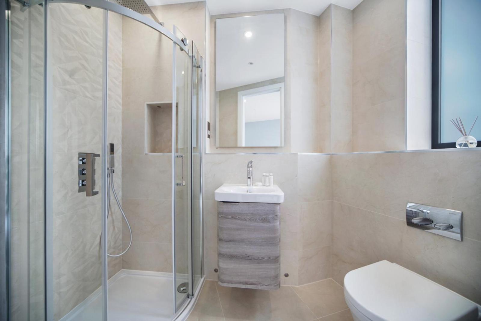 Lux Apartments in Fulham