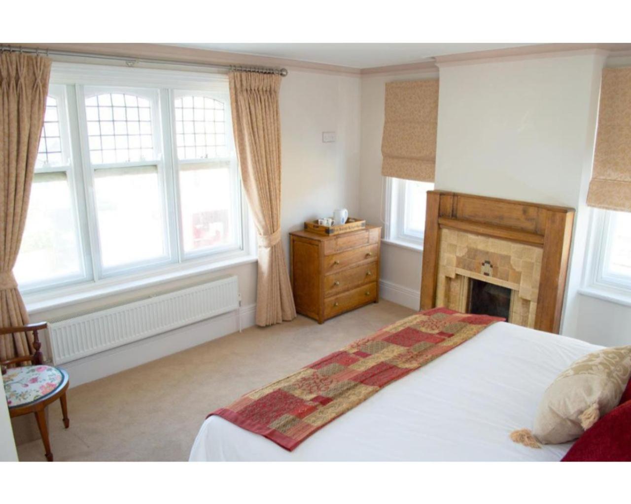 Oxford Vacations - The Osney Arms Guest House - Property Image 6