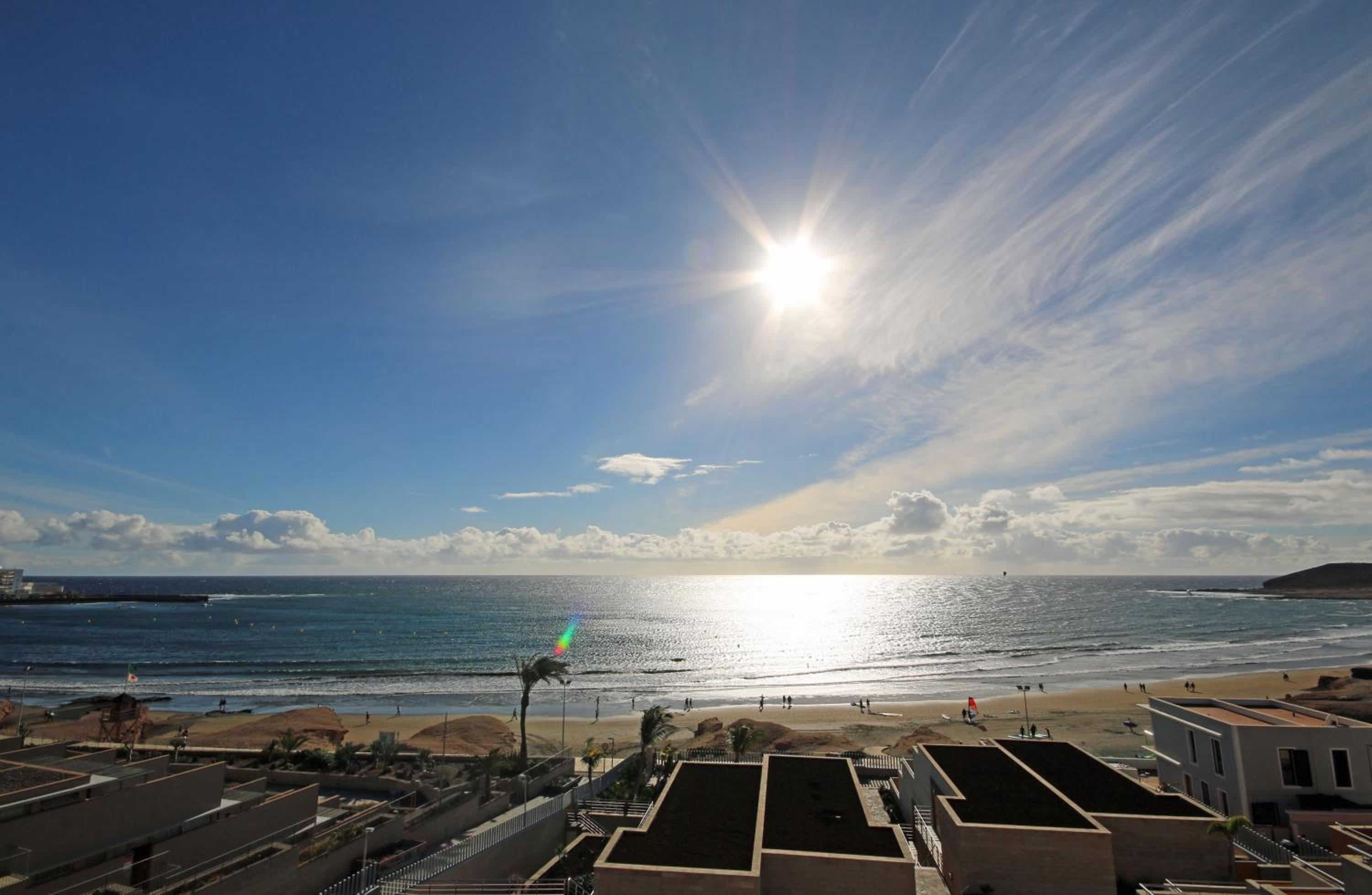 LOS BALOS 29 by RENTMEDANO top level, spectacular ocean views, parking, wifi photo 4