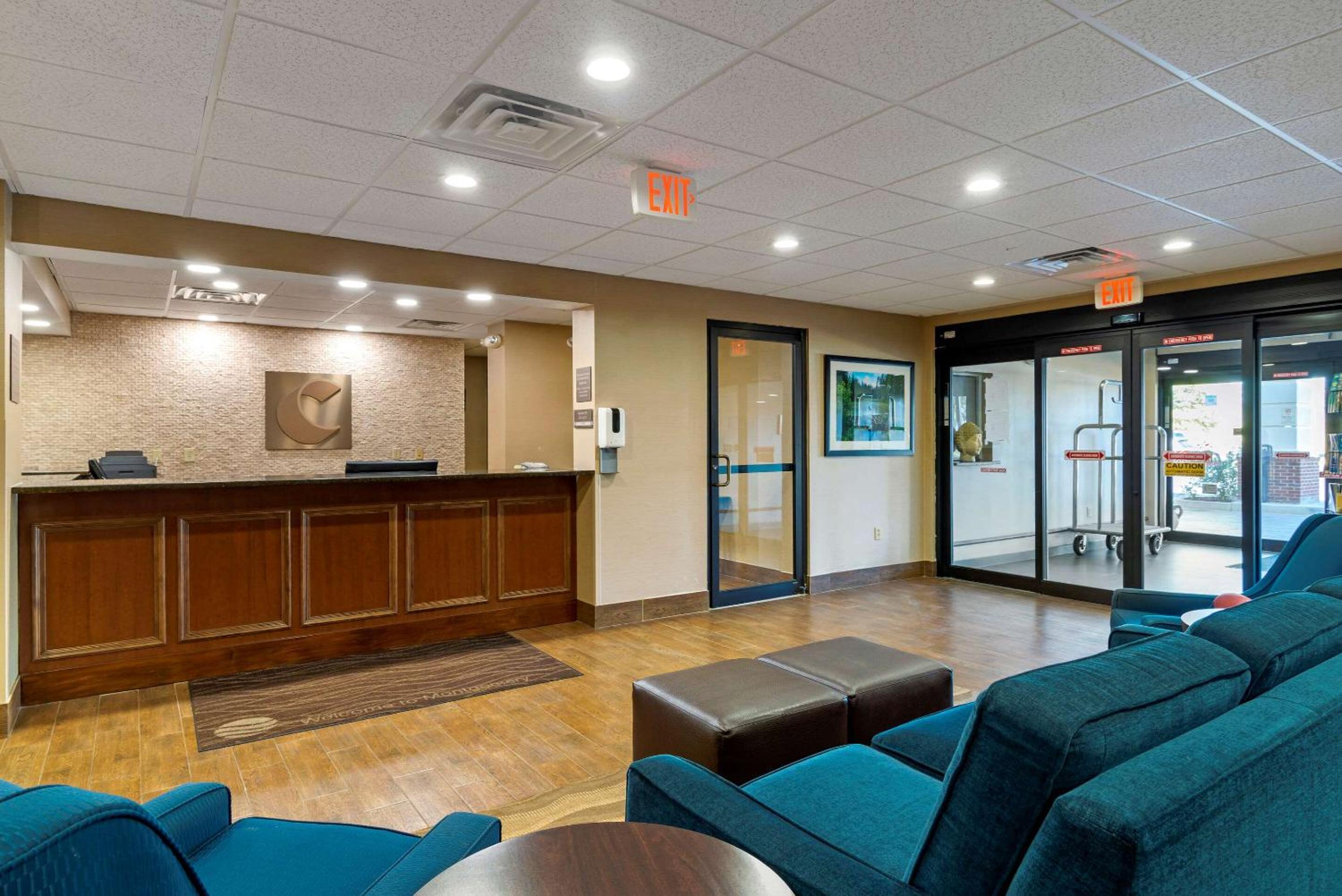 Montgomery Vacations - Comfort Inn Suites Montgomery Eastchase - Property Image 27