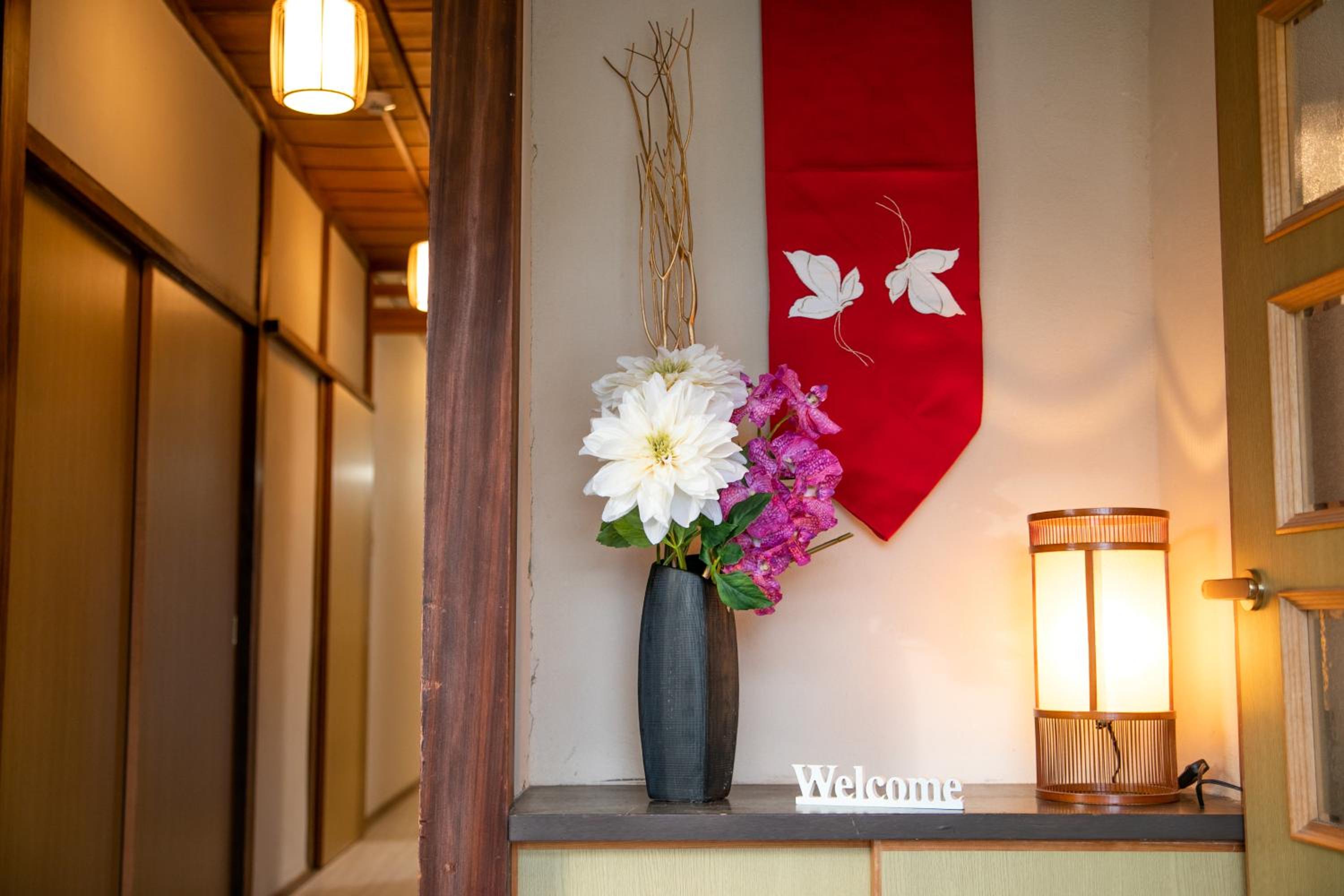 Hotel Awaji Egaonoie In Sumoto