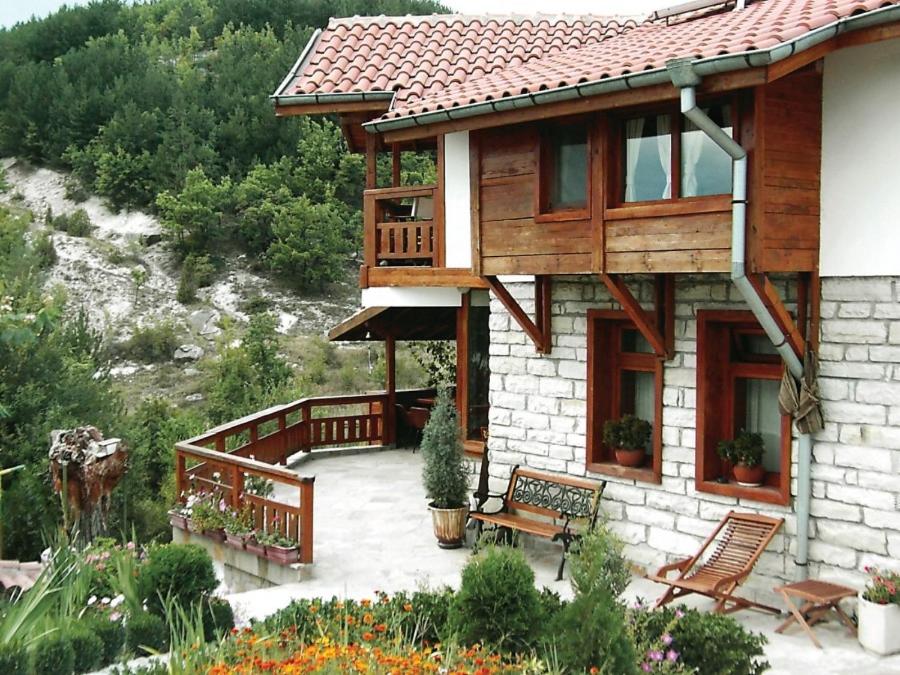 Zhivka House