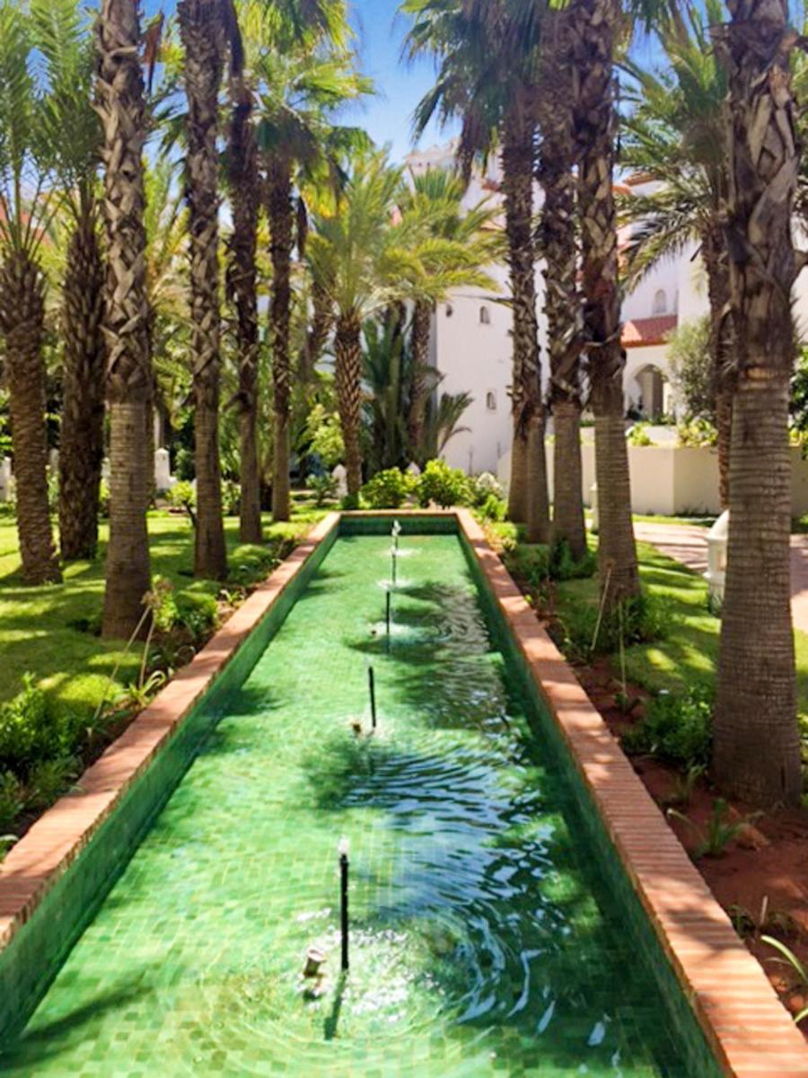2 bedrooms appartement at Bouznika 20 m away from the beach with sea view shared pool and furnished balcony