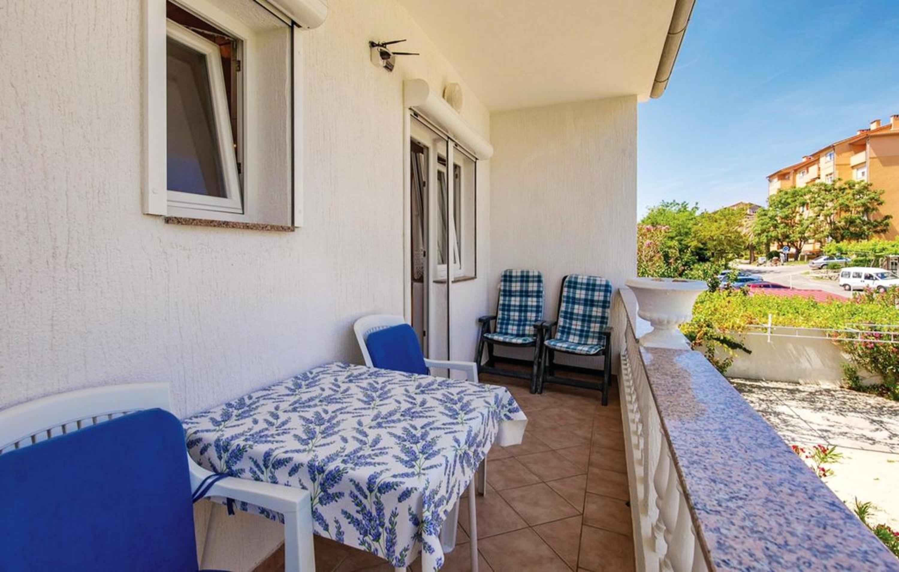 Comfortable apartment with garden in Palit 100 m² for 6 guests view 4