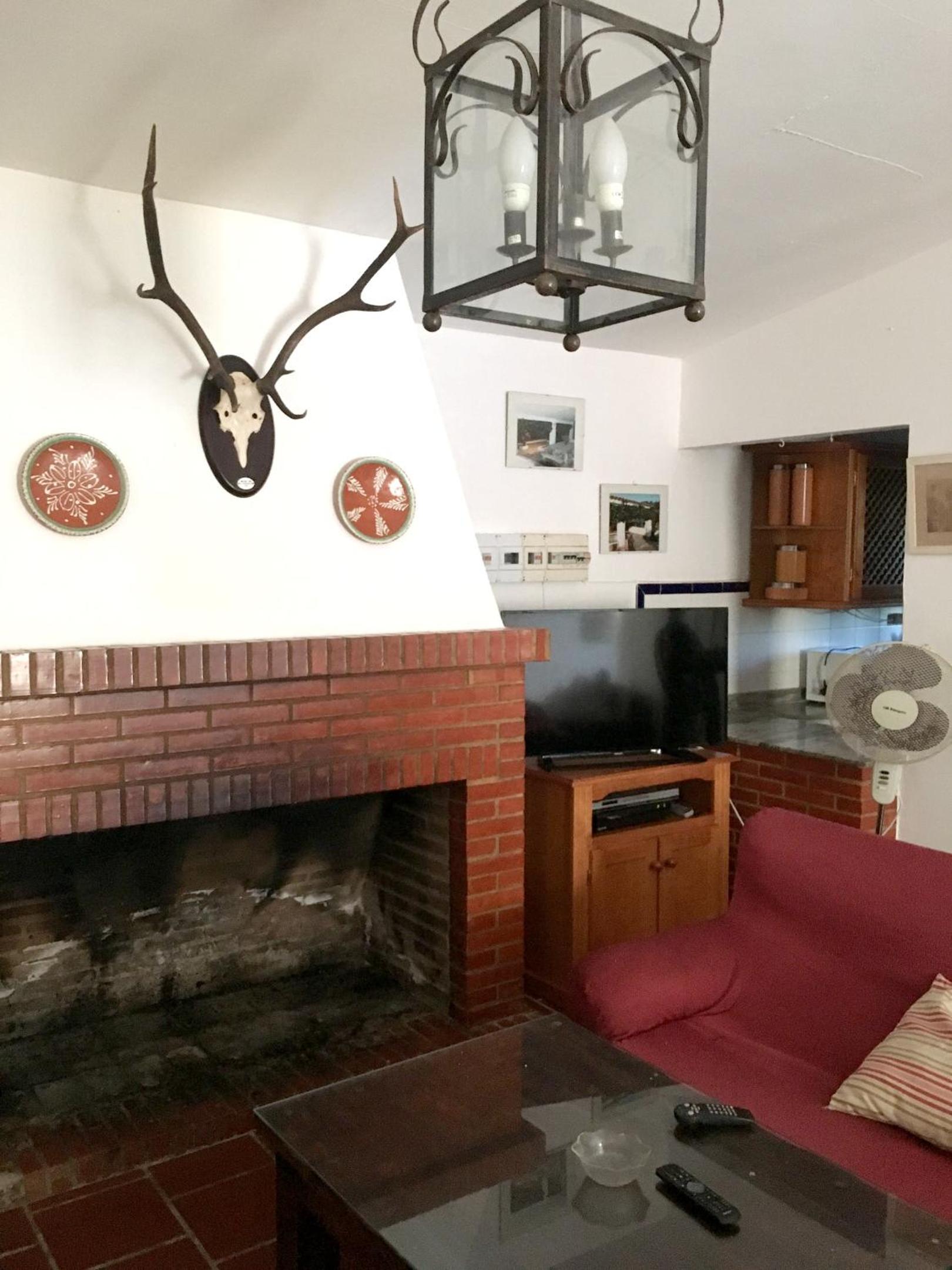 Spacious villa in Aroche 160 m² private pool 10 guests view 4