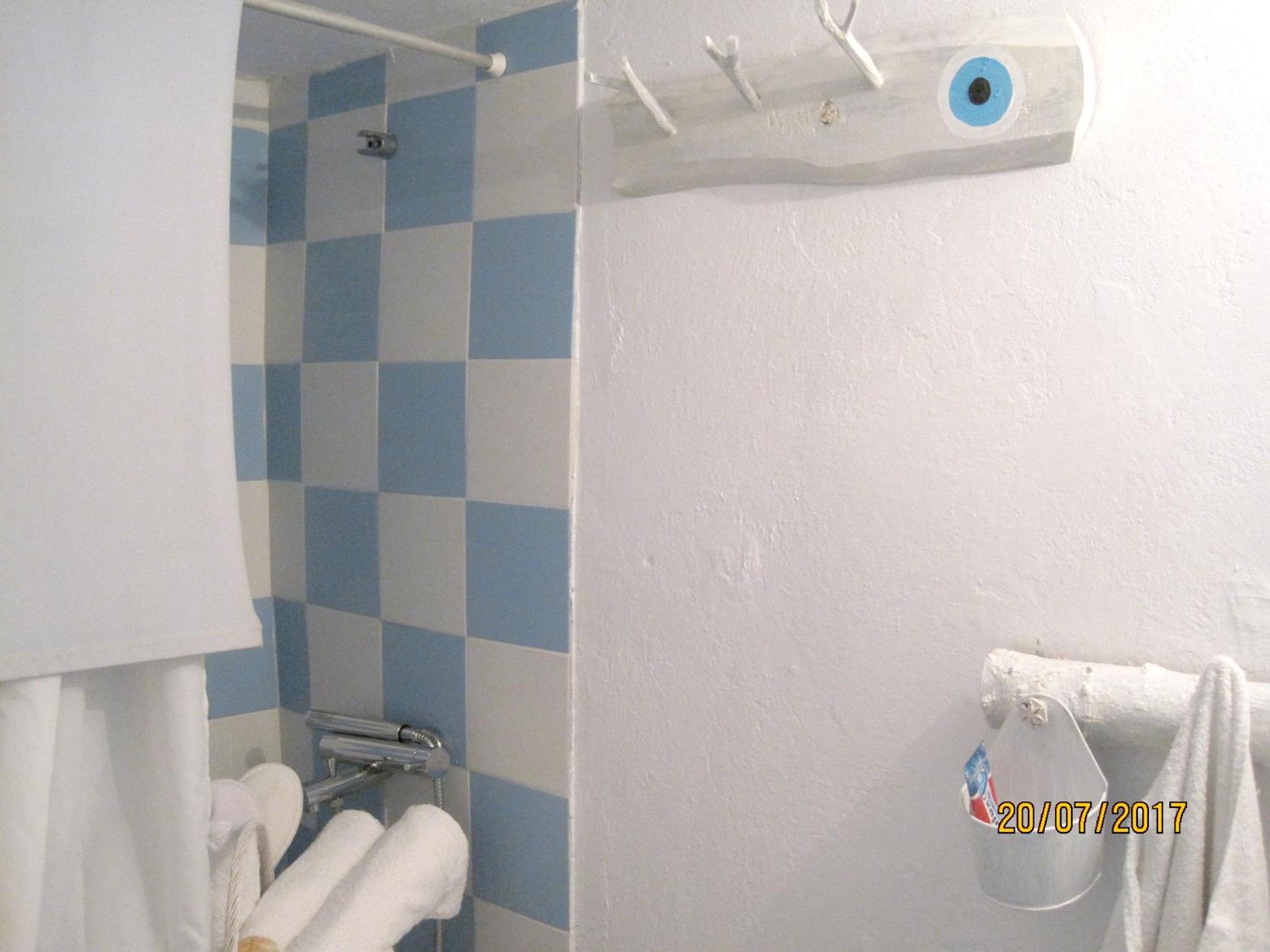 Photo 42