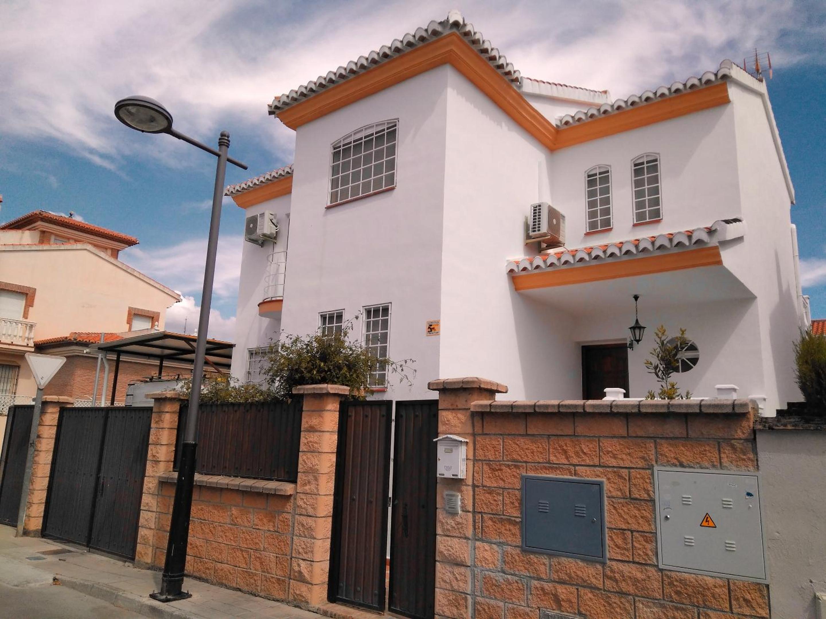 Welcoming Chalet in Cullar Vega with Private Pool
