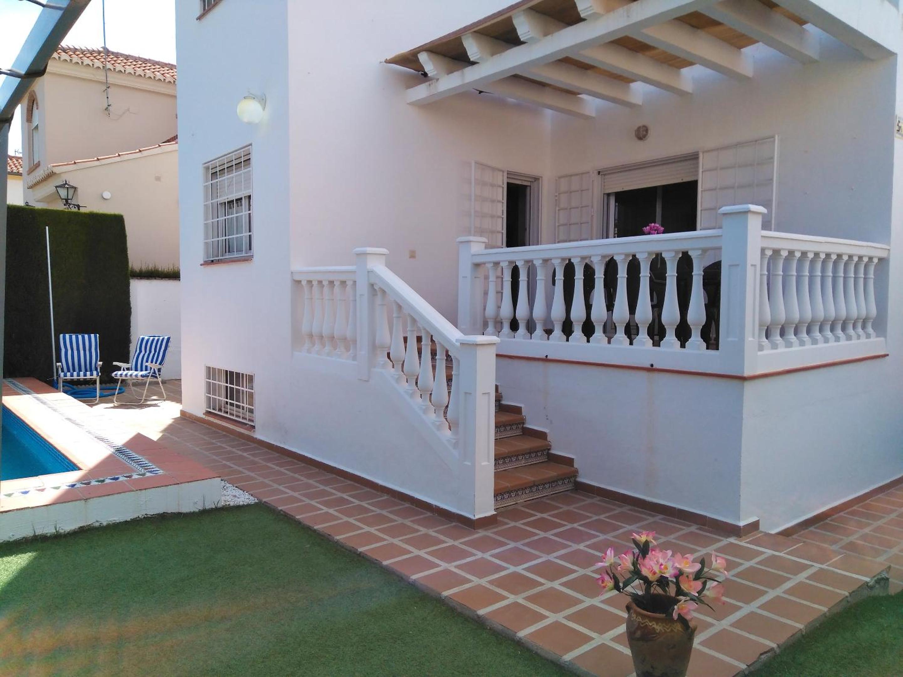 Welcoming Chalet in Cullar Vega with Private Pool