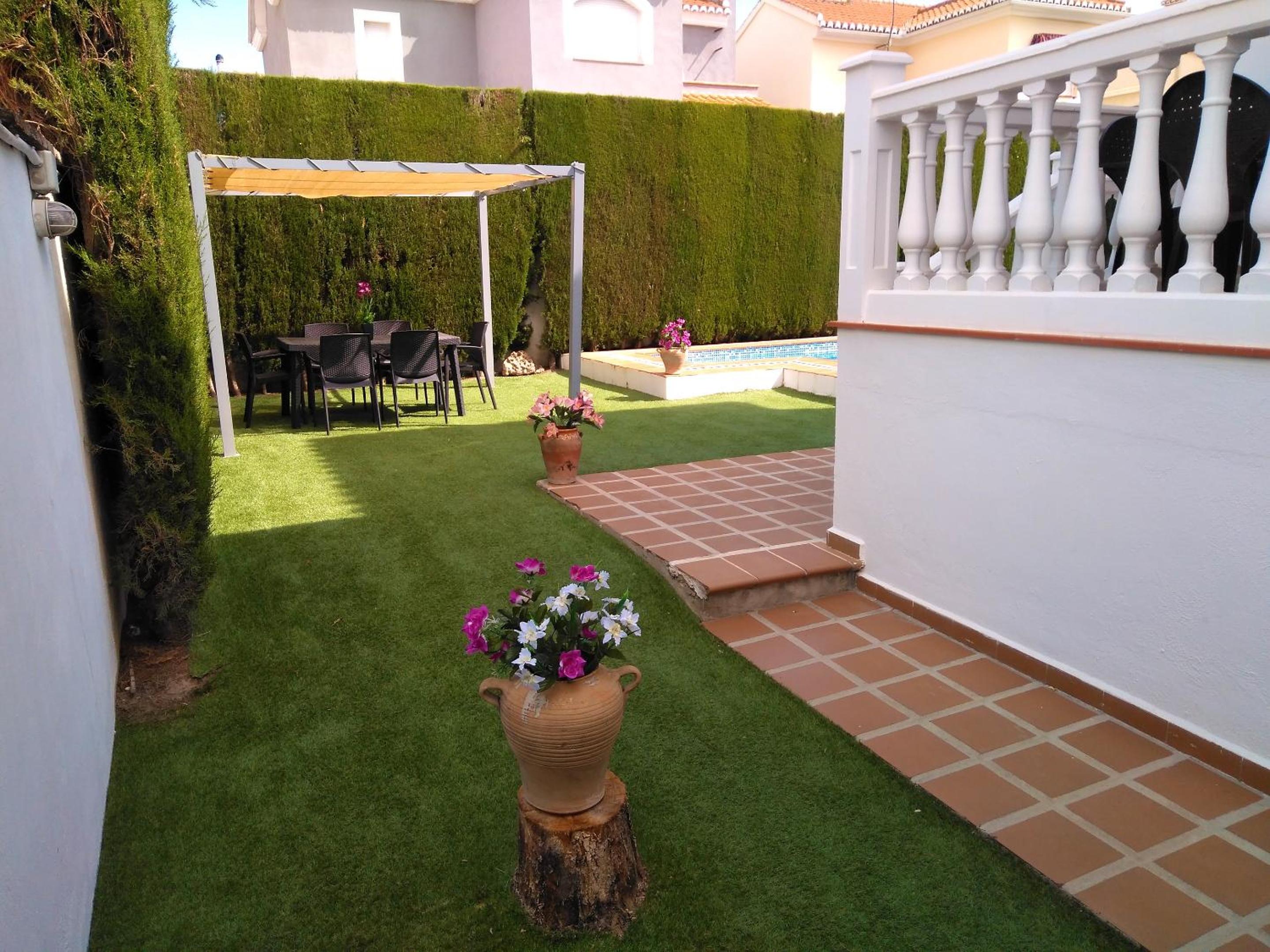 Welcoming Chalet in Cullar Vega with Private Pool