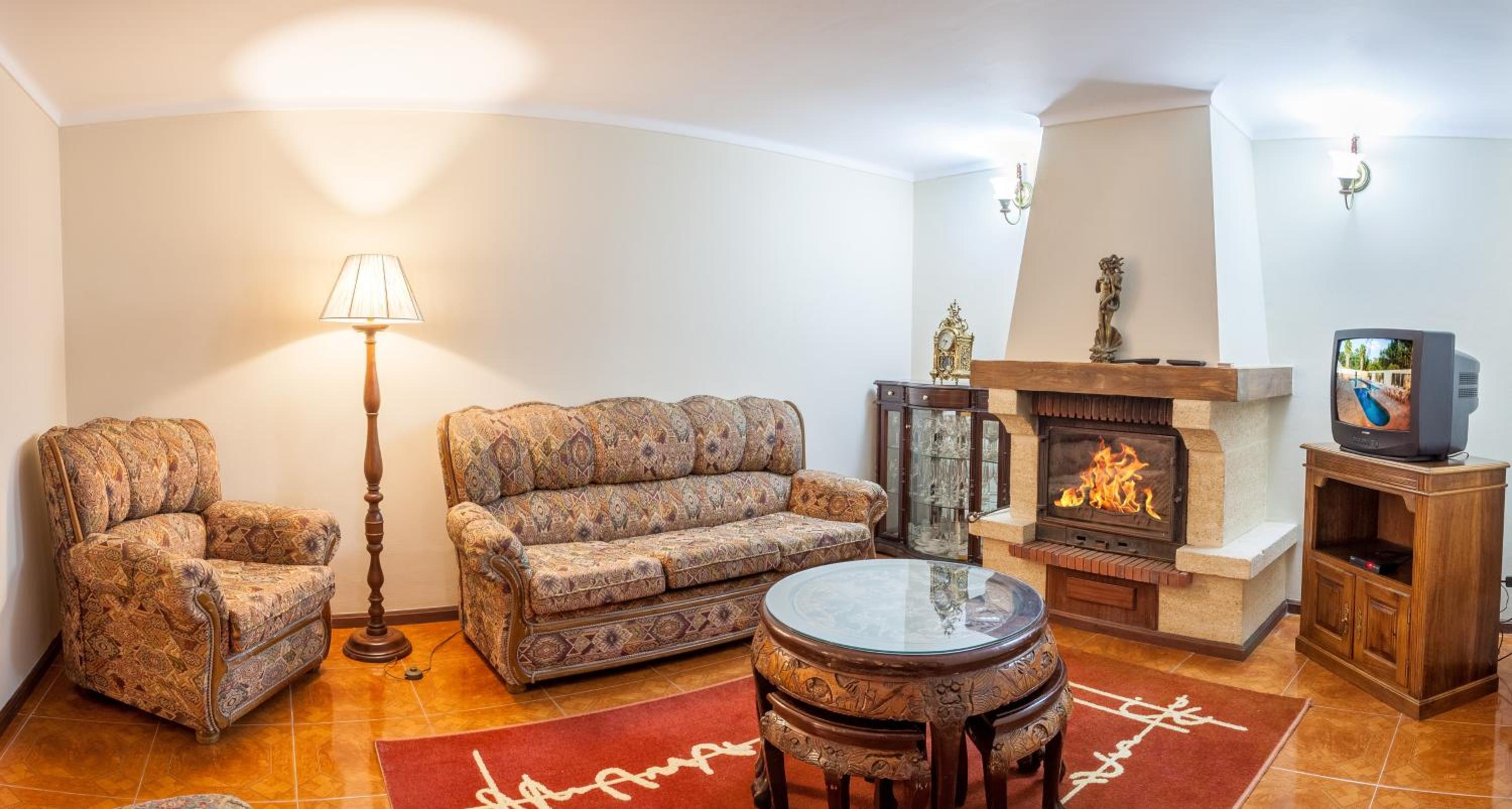 Majestic Manor in Valença with private pool